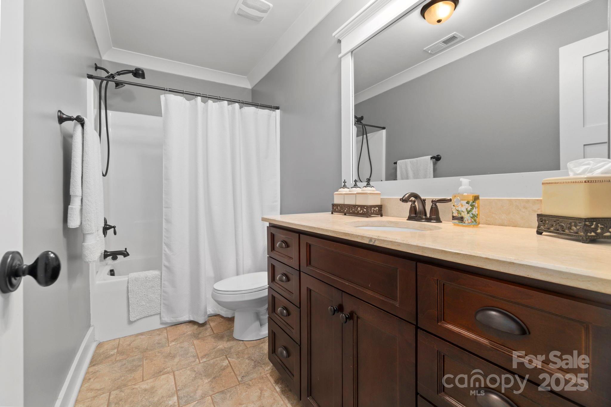 2012 Tomshire Drive Property Photo 20