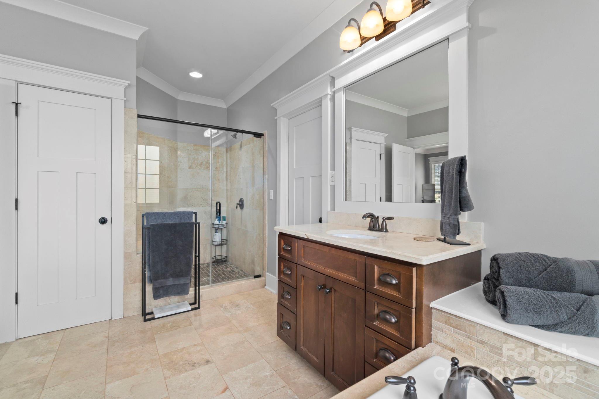 2012 Tomshire Drive Property Photo 24