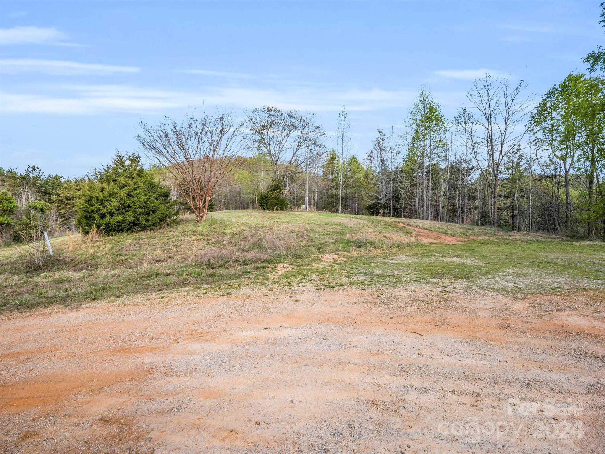 00 Equestrian Drive Property Photo 4