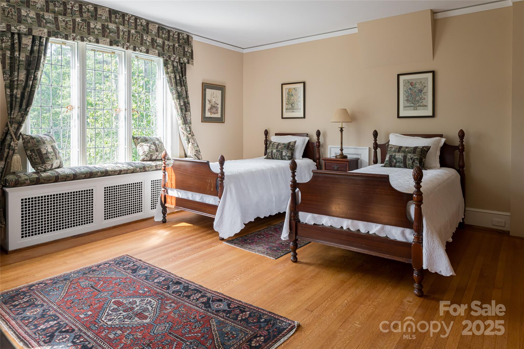 436 Vanderbilt Road Property Photo 28