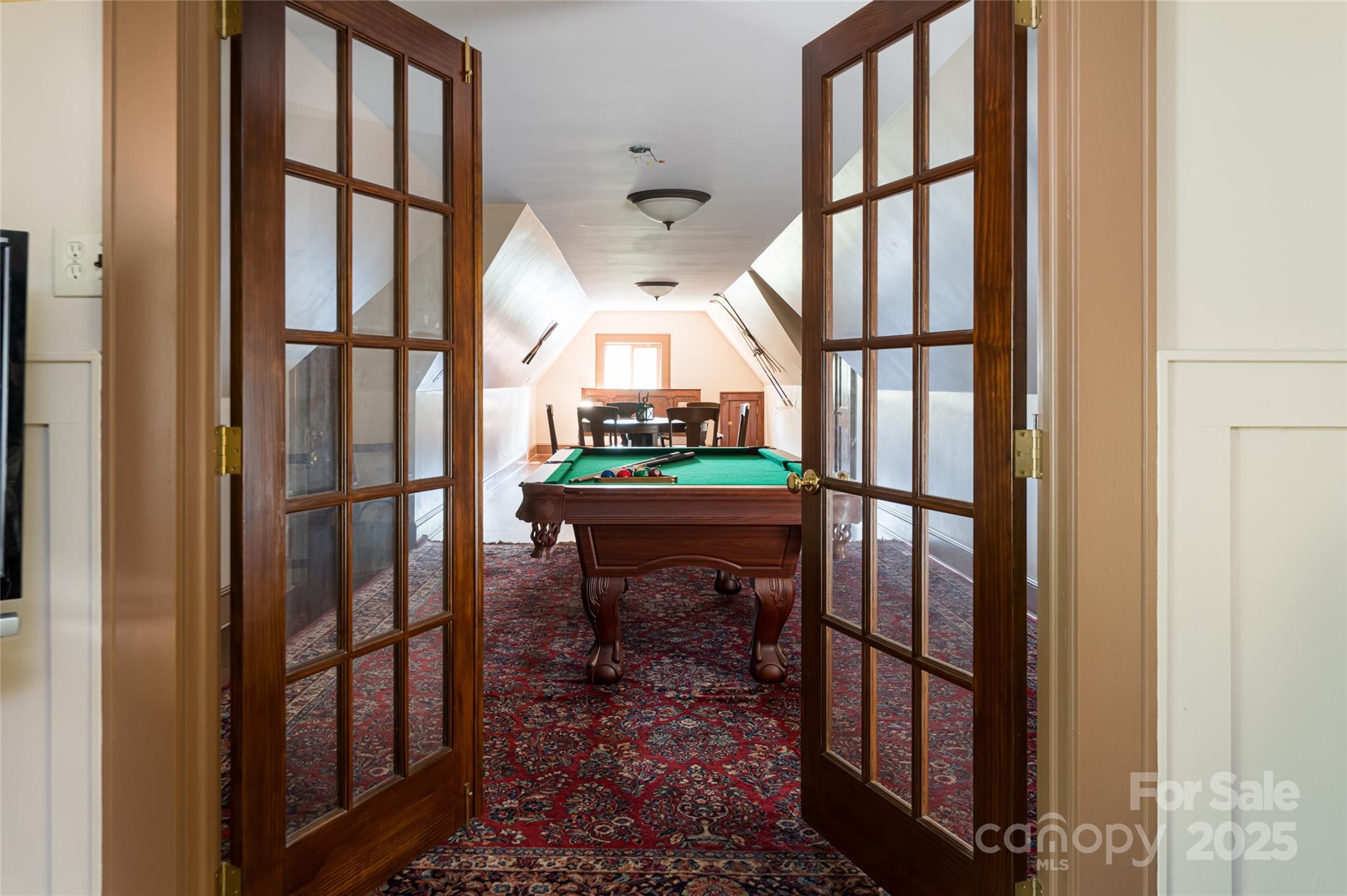 436 Vanderbilt Road Property Photo 29