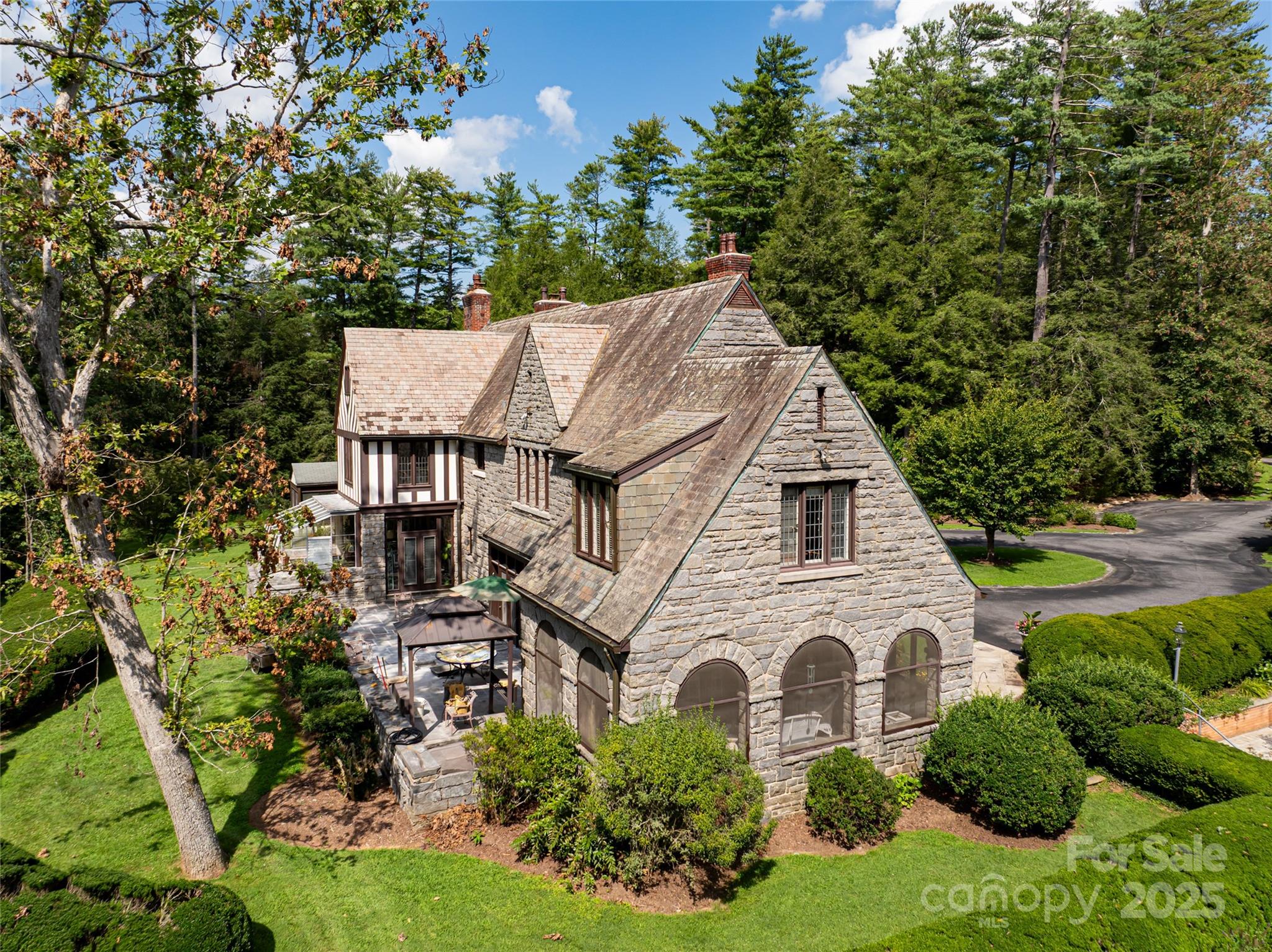 436 Vanderbilt Road Property Photo 39