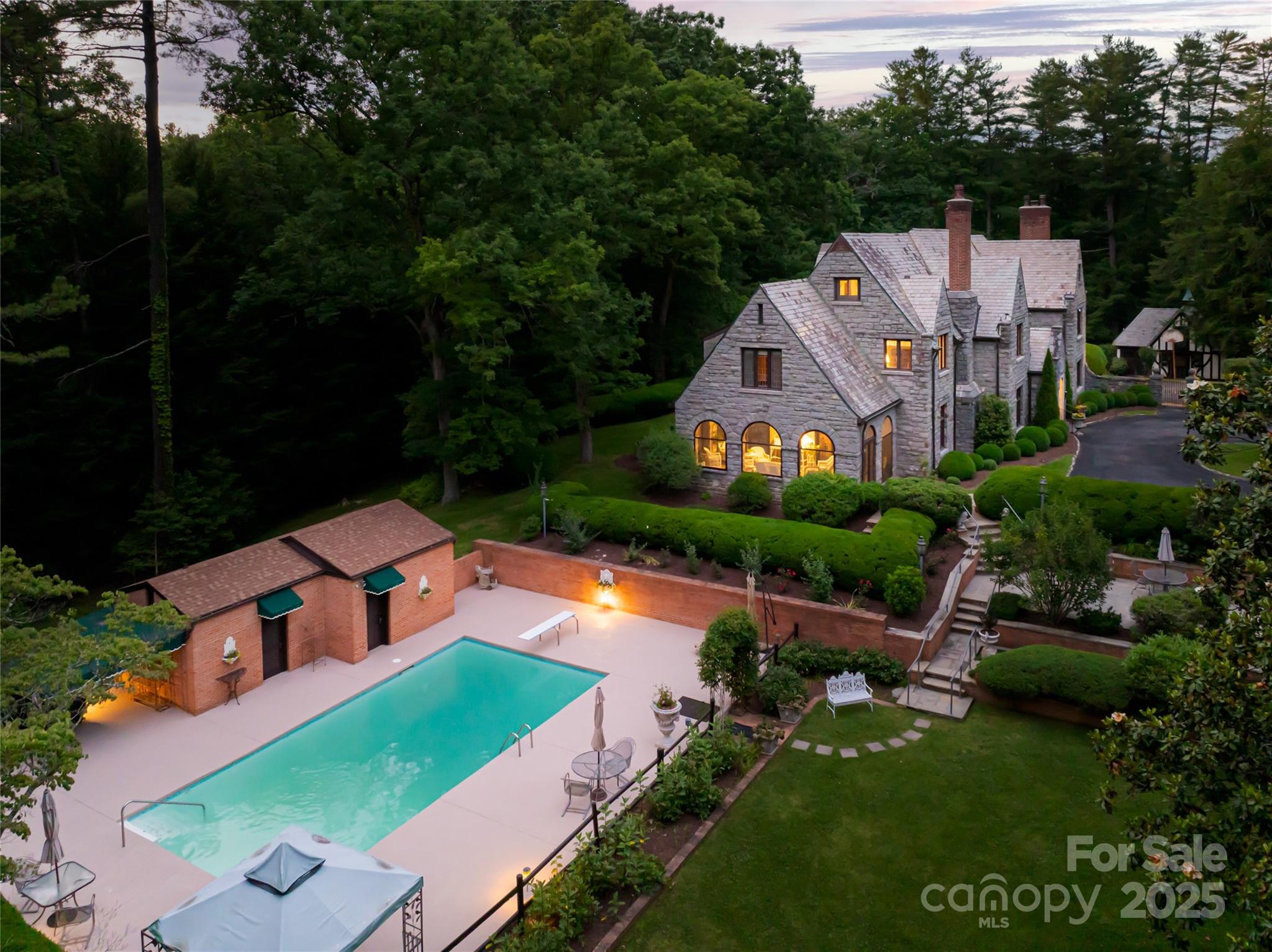 436 Vanderbilt Road Property Photo 46