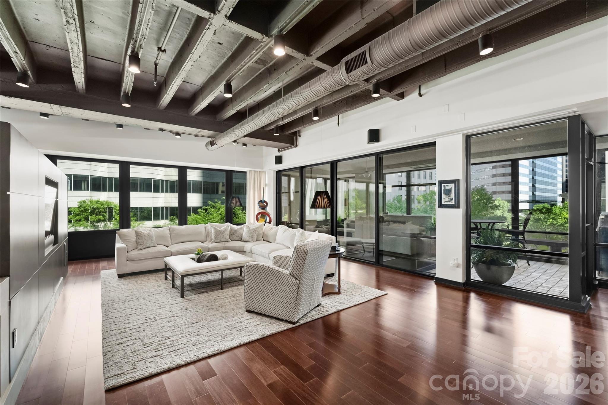 139 S Tryon Street 6 Property Photo 6