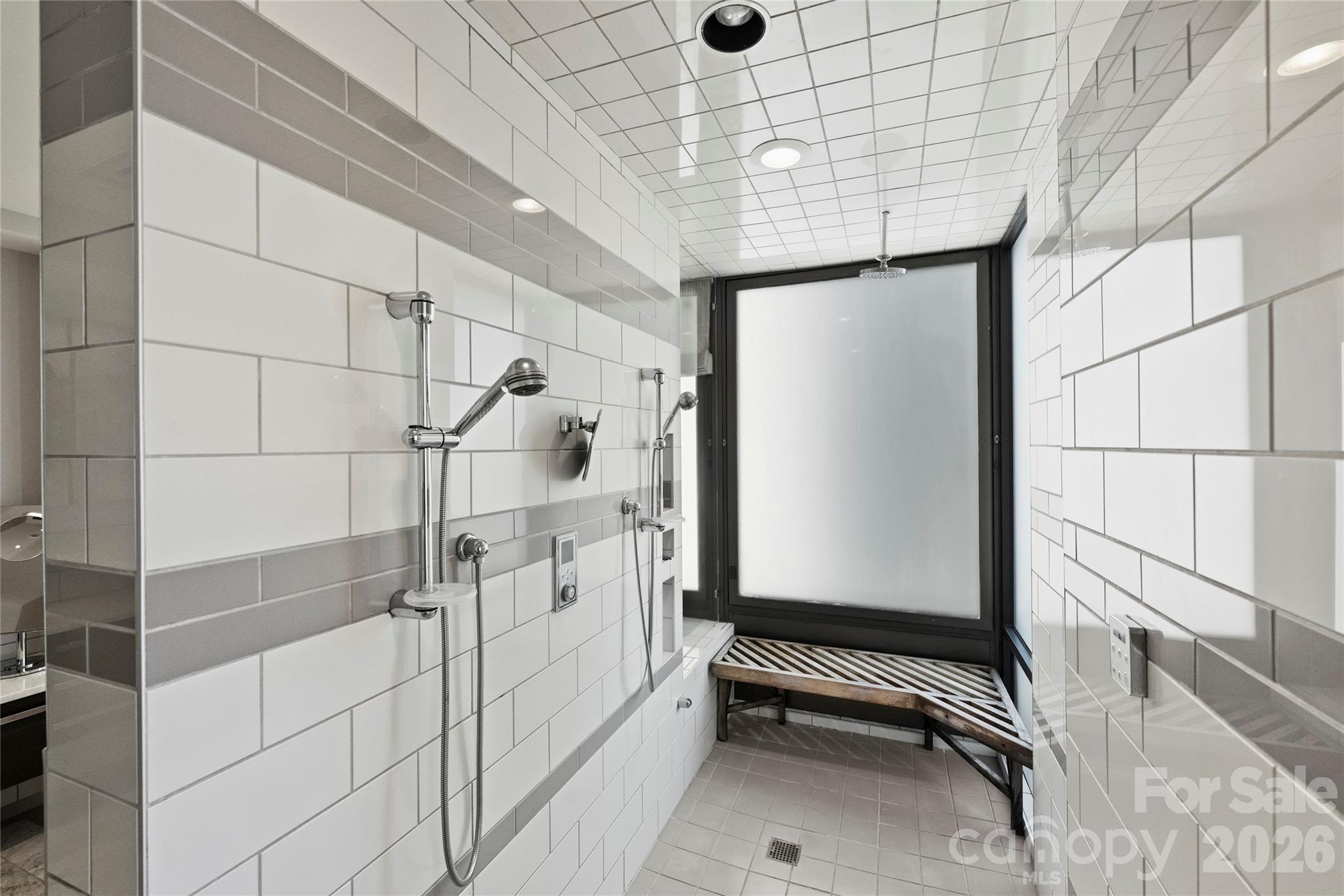 139 S Tryon Street 6 Property Photo 35
