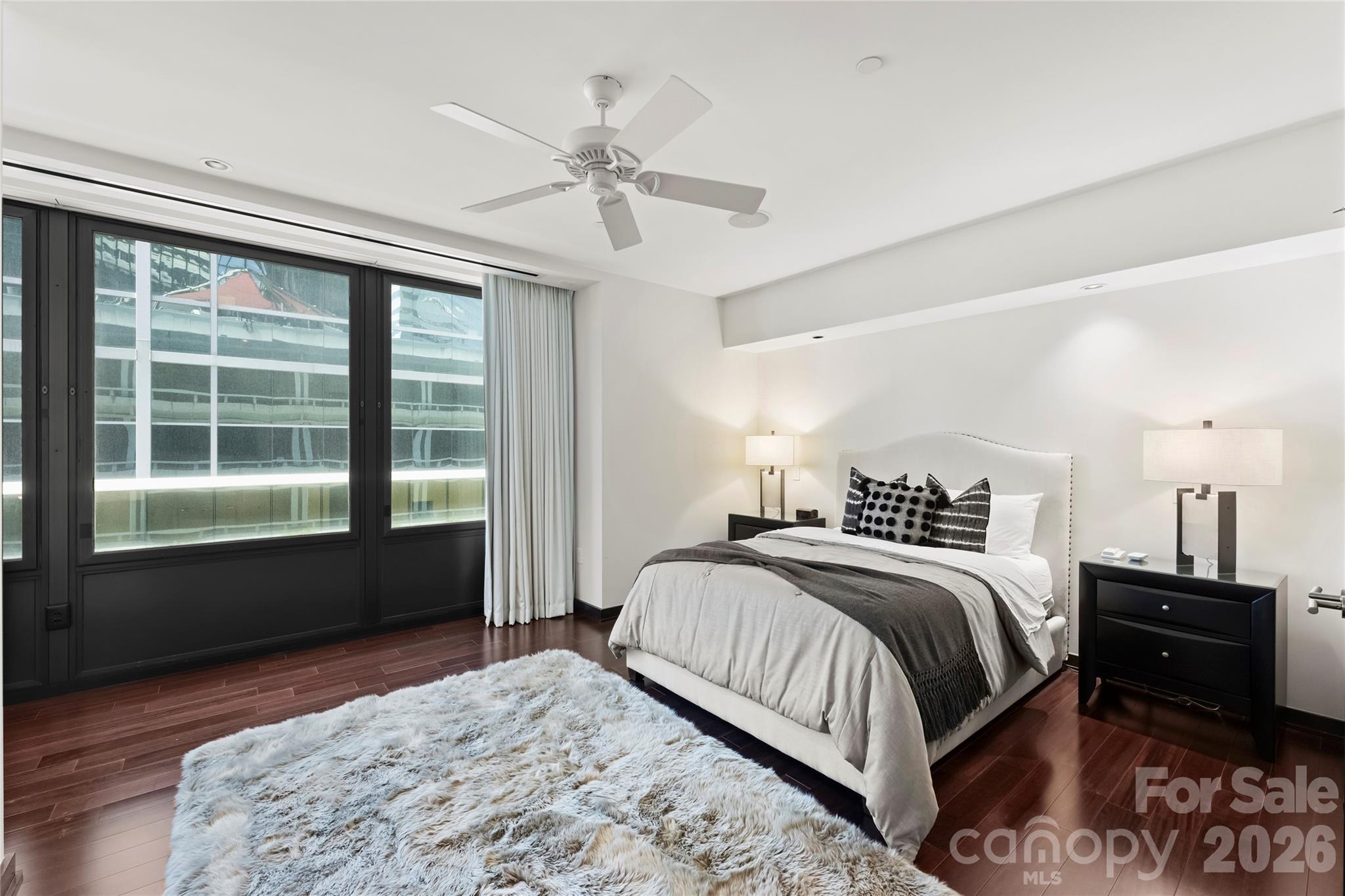 139 S Tryon Street 6 Property Photo 39