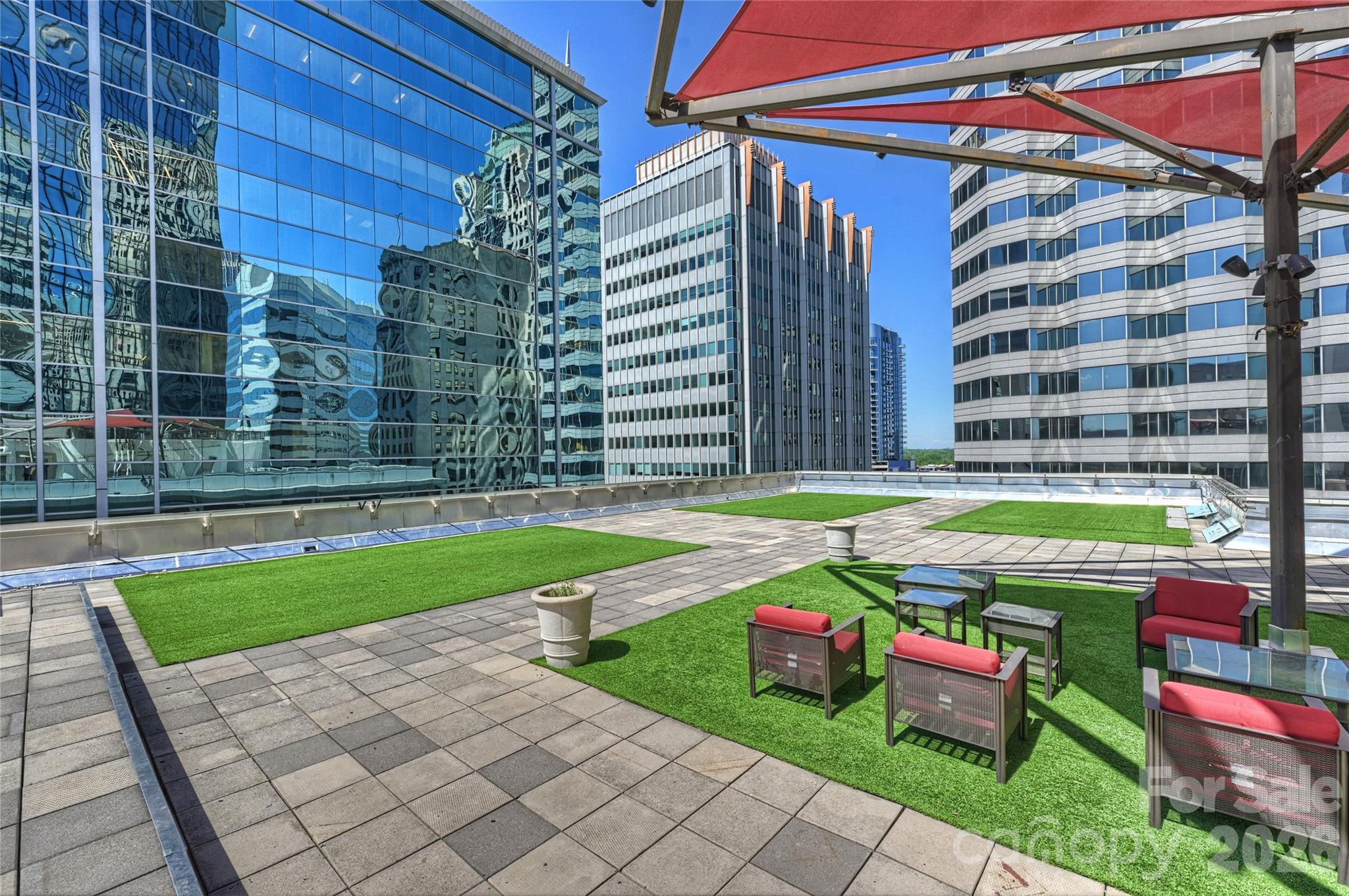 139 S Tryon Street 6 Property Photo 41