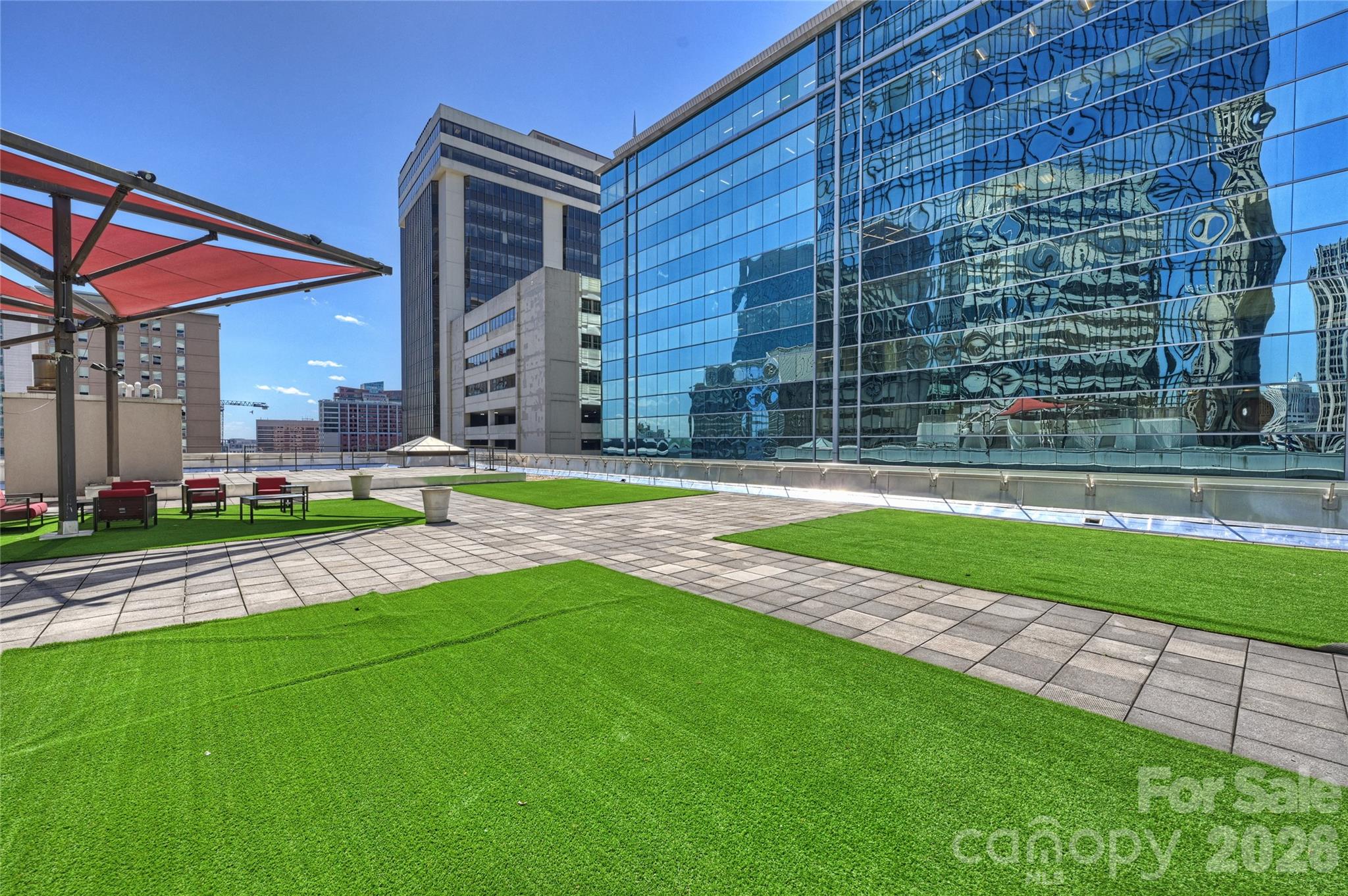139 S Tryon Street 6 Property Photo 44