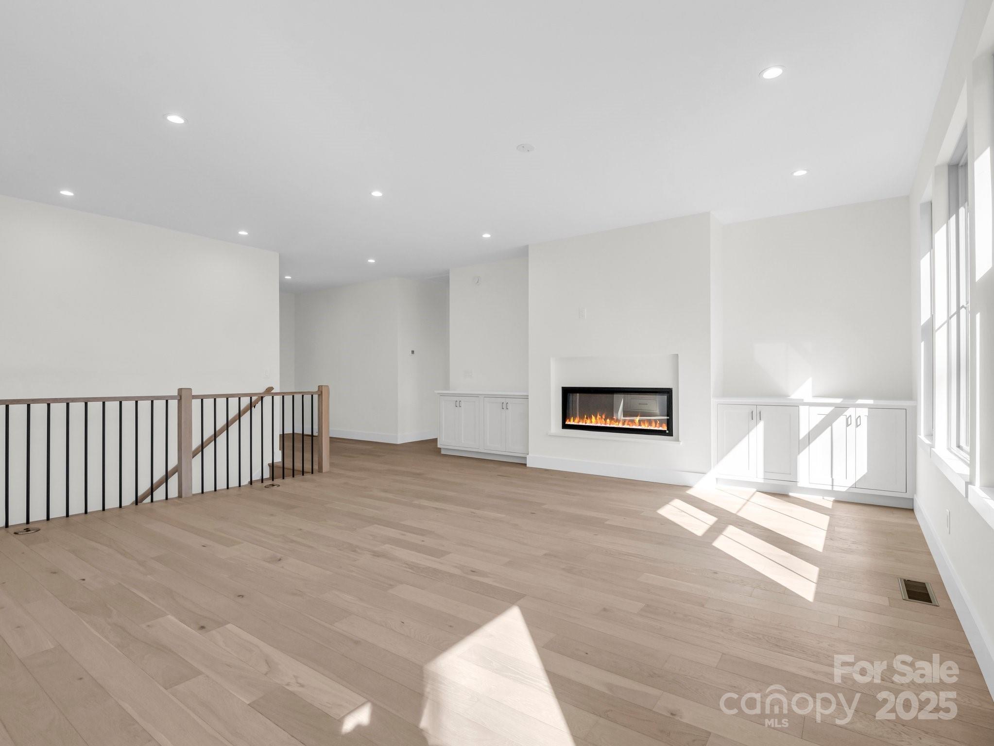 113 Foxwood Drive Property Photo 10