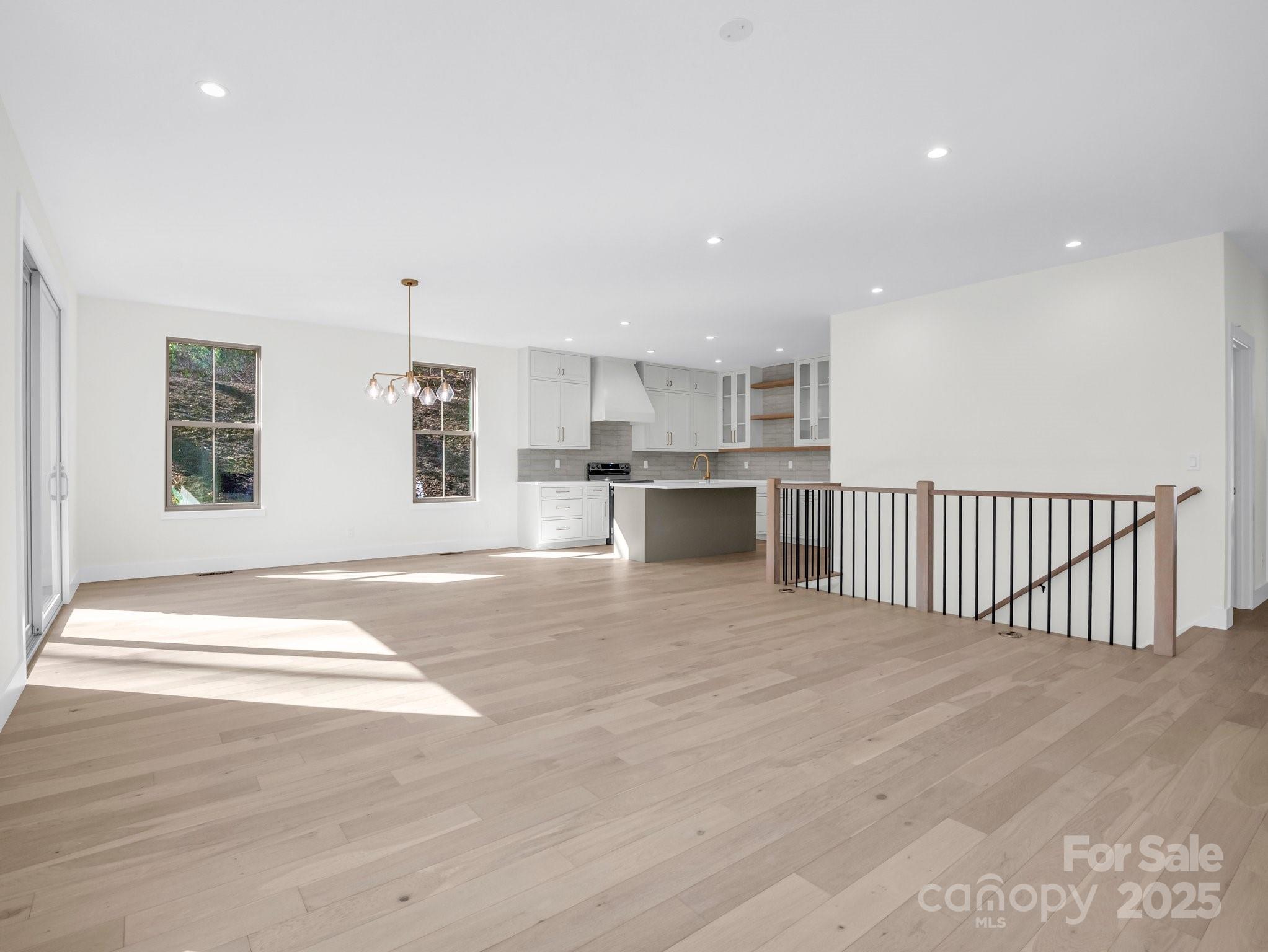 113 Foxwood Drive Property Photo 11