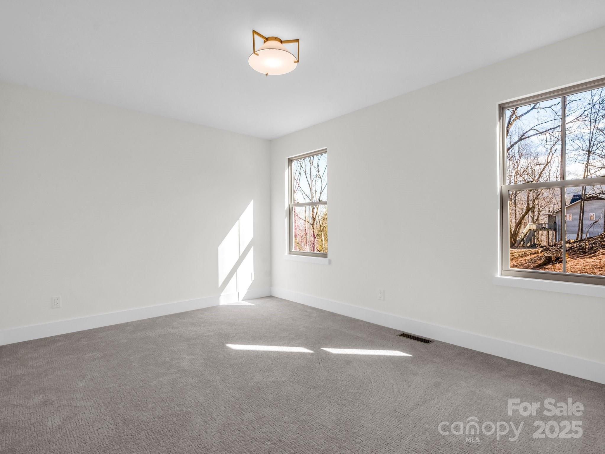 113 Foxwood Drive Property Photo 32