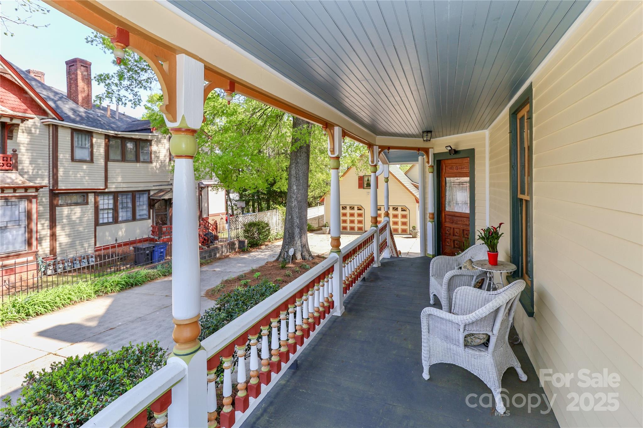 235 Walnut Street Property Photo 4