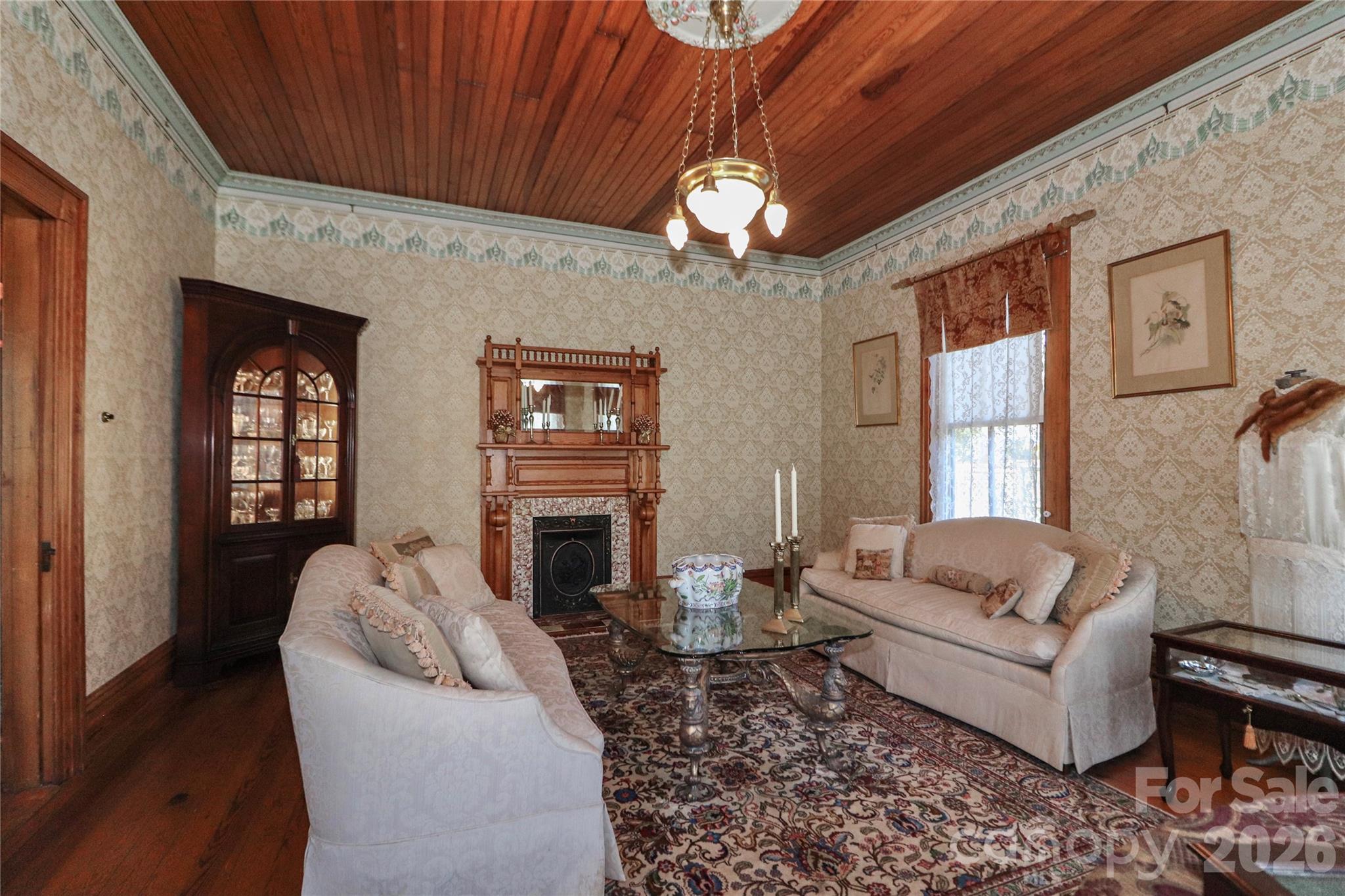 235 Walnut Street Property Photo 11