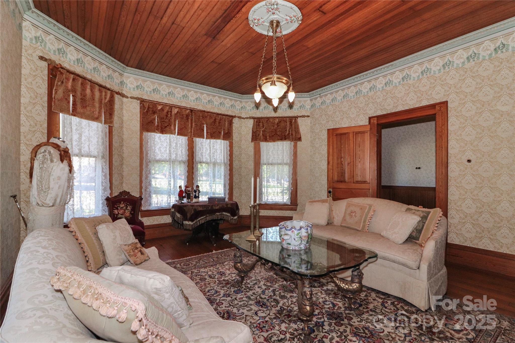 235 Walnut Street Property Photo 12