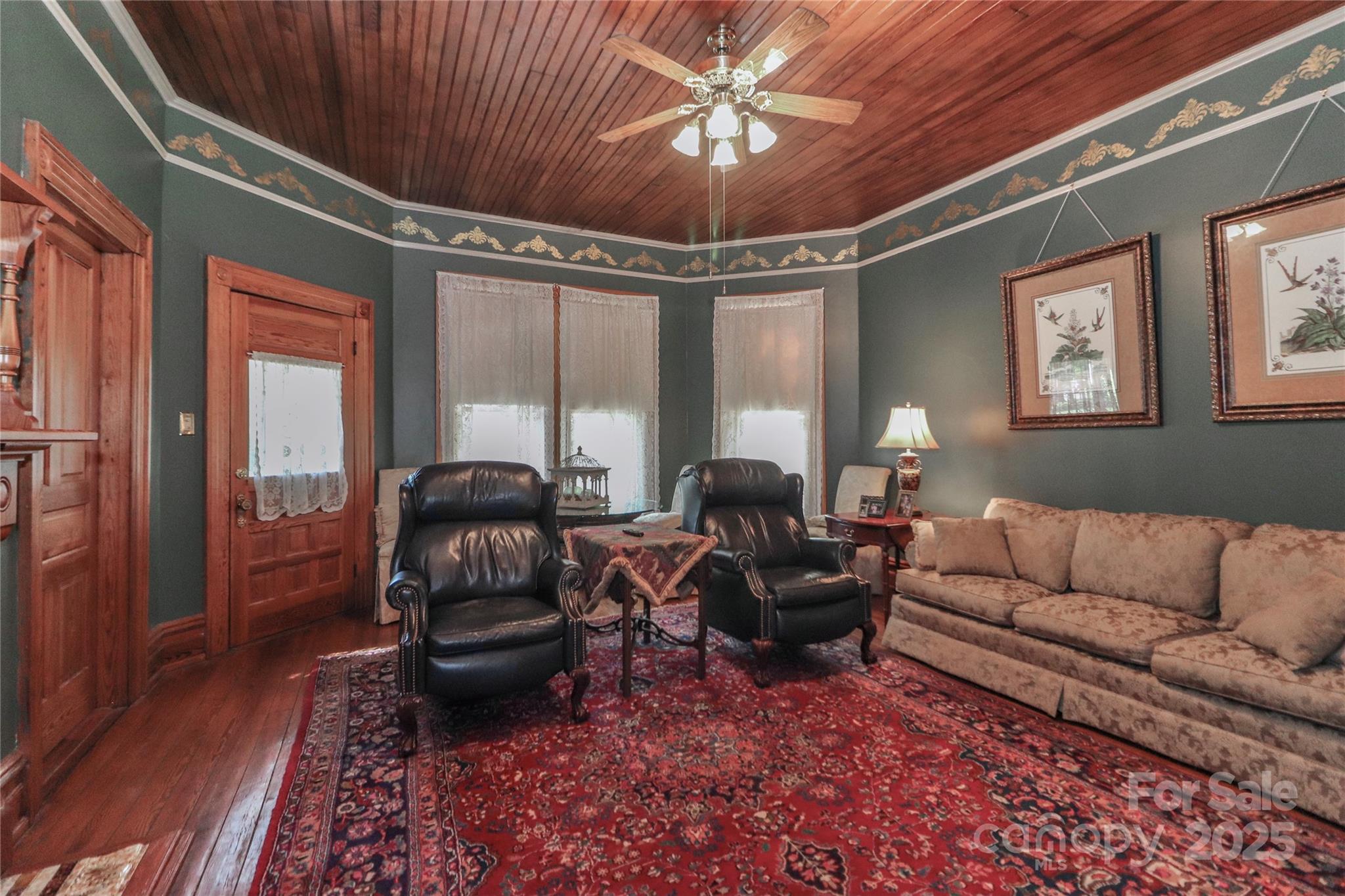 235 Walnut Street Property Photo 13
