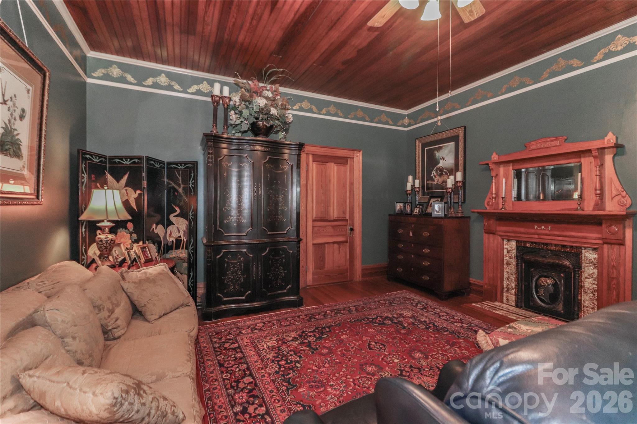 235 Walnut Street Property Photo 14