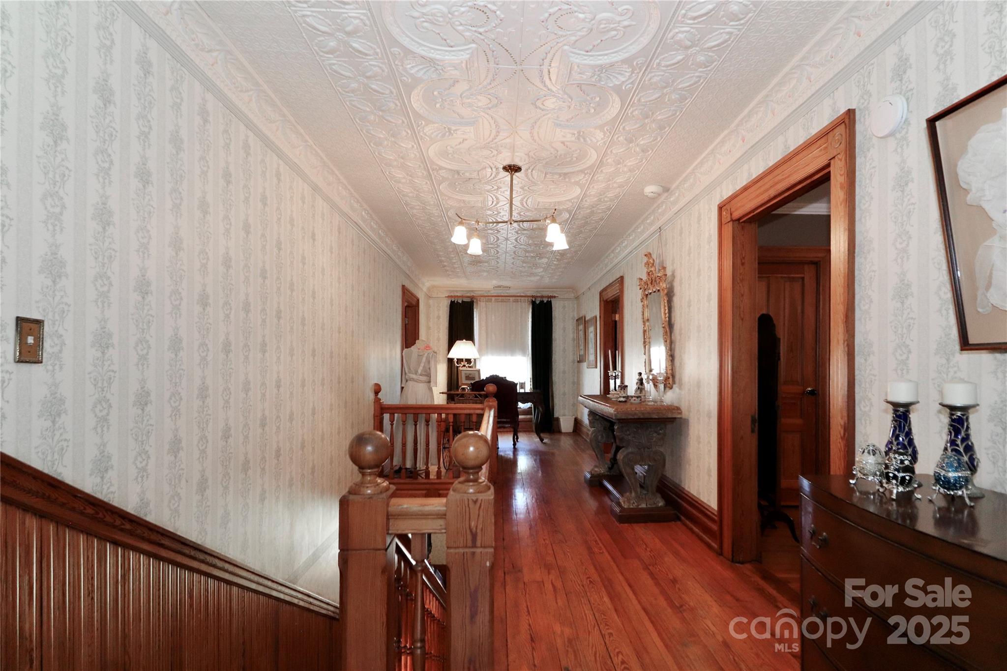 235 Walnut Street Property Photo 23