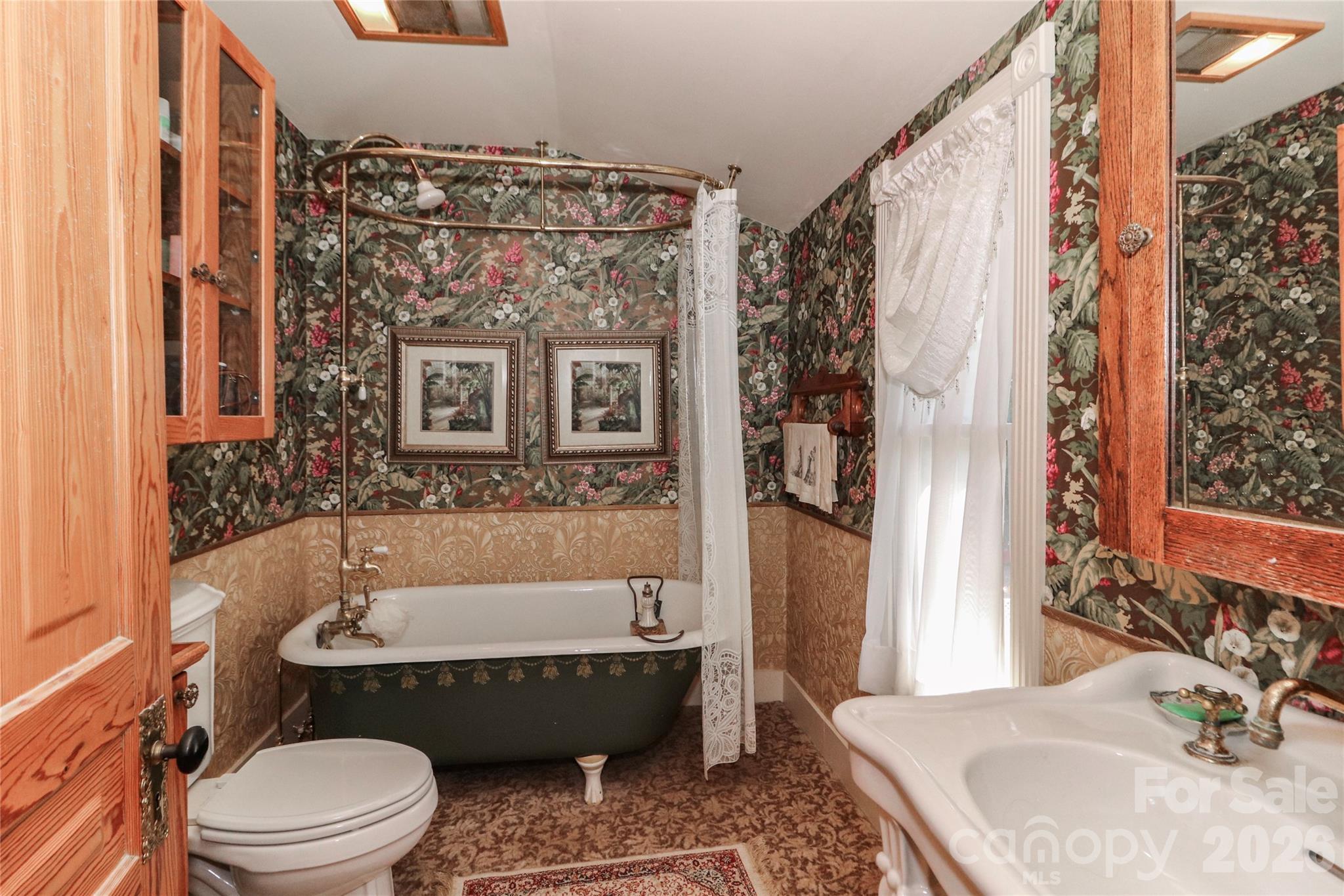 235 Walnut Street Property Photo 27