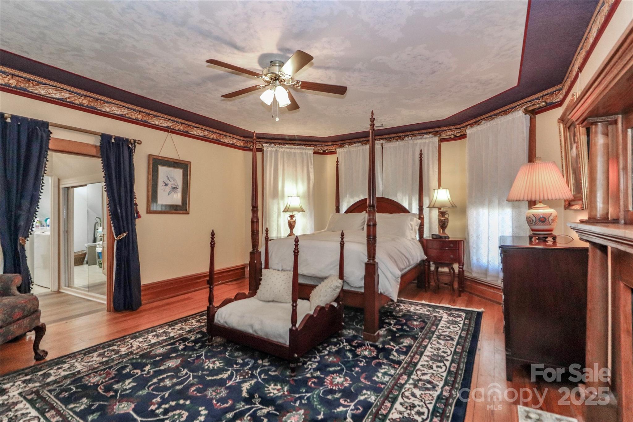 235 Walnut Street Property Photo 28