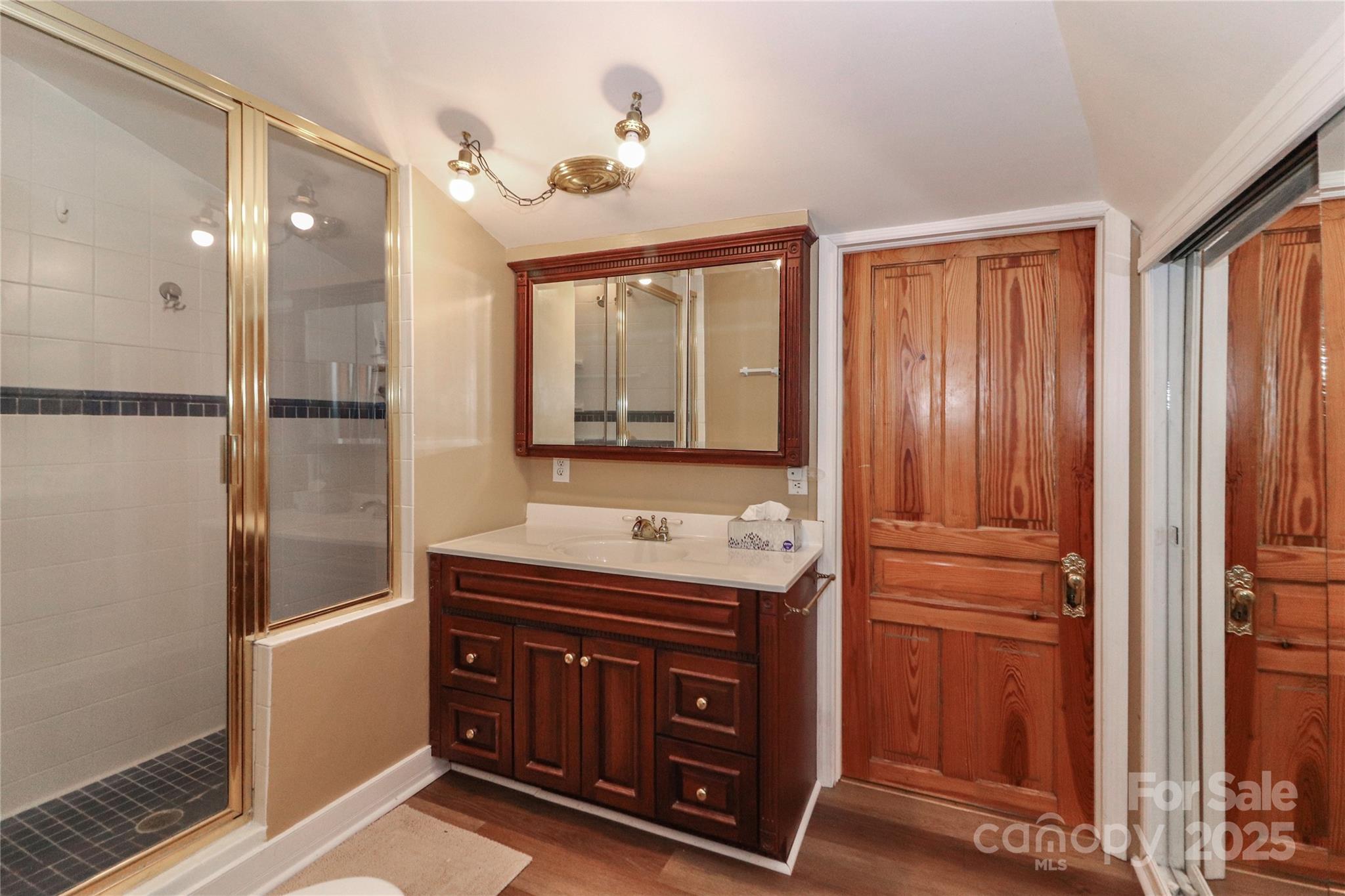 235 Walnut Street Property Photo 31