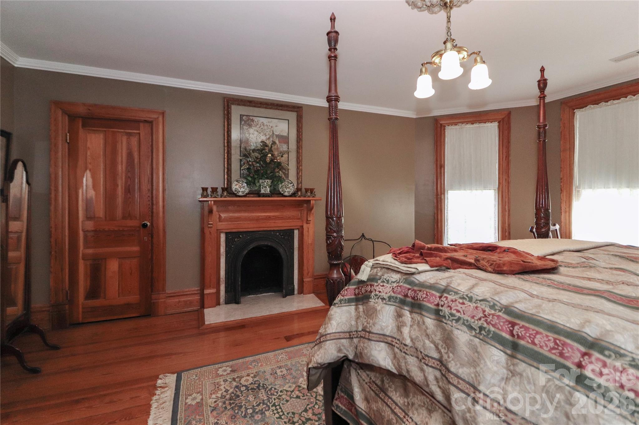 235 Walnut Street Property Photo 33