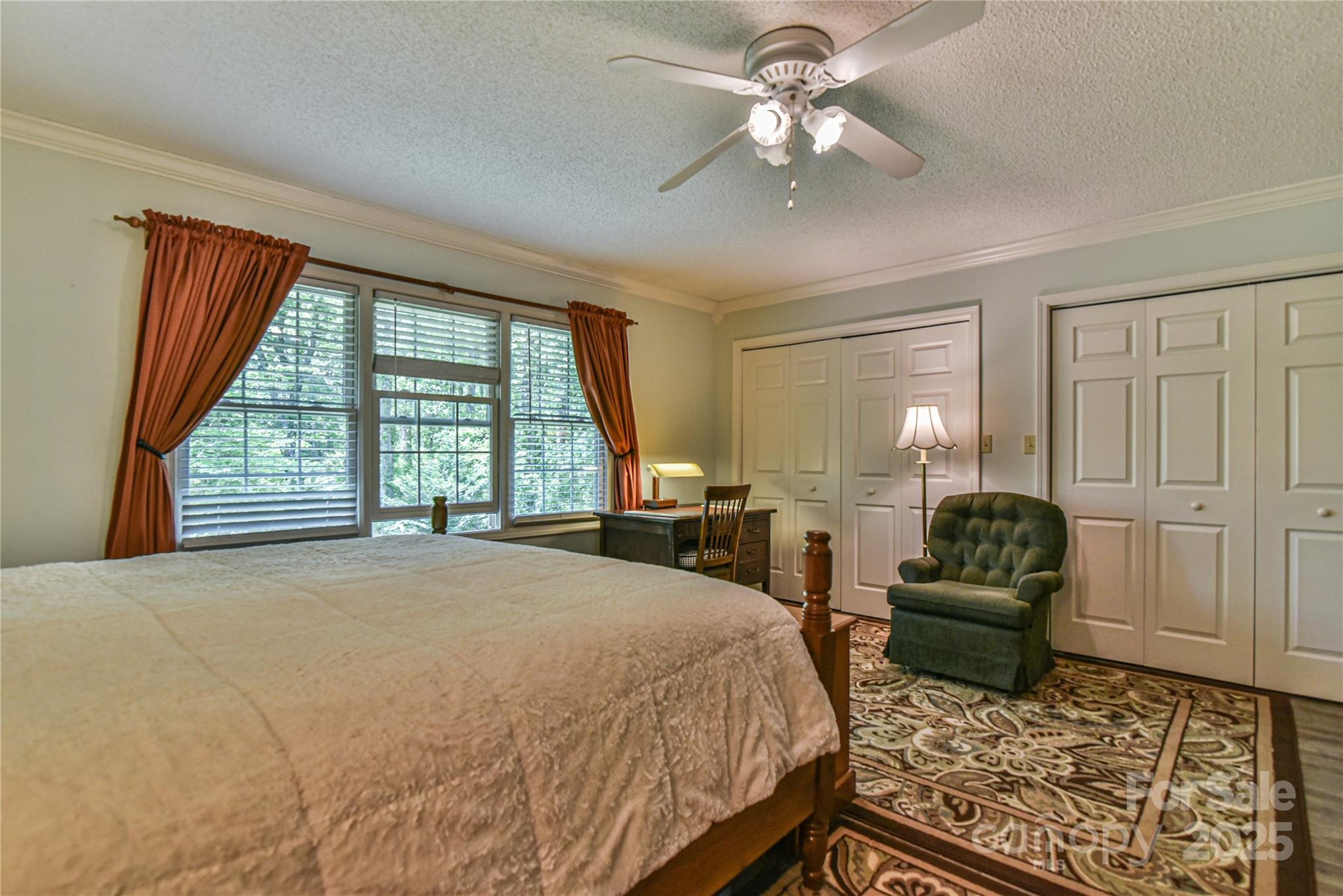 145 Fox Glen Drive Property Photo 17