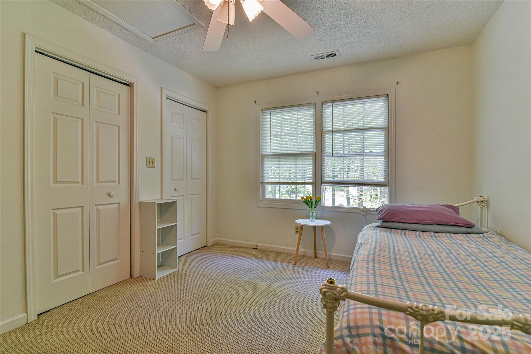 145 Fox Glen Drive Property Photo 25