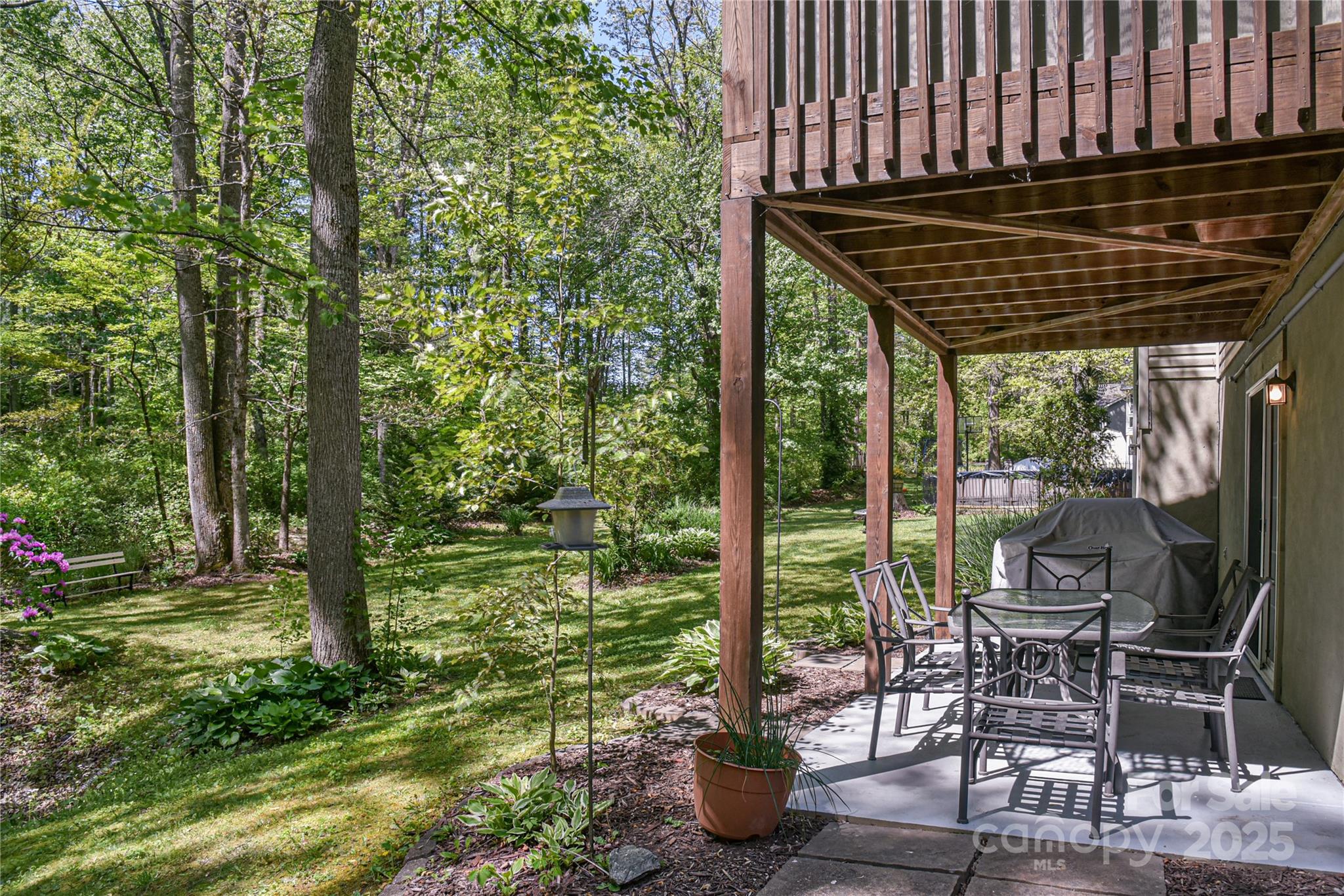 145 Fox Glen Drive Property Photo 28