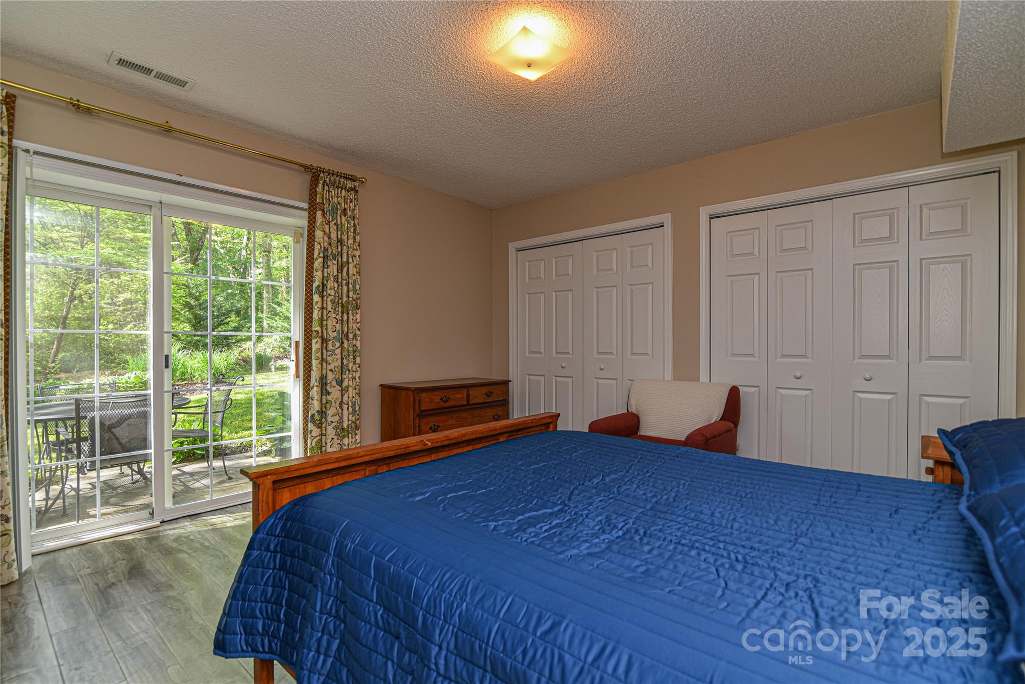 145 Fox Glen Drive Property Photo 35