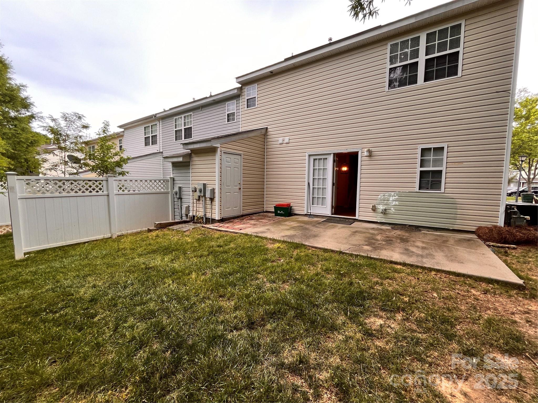 10875 Holly Ridge Boulevard Property Photo 25