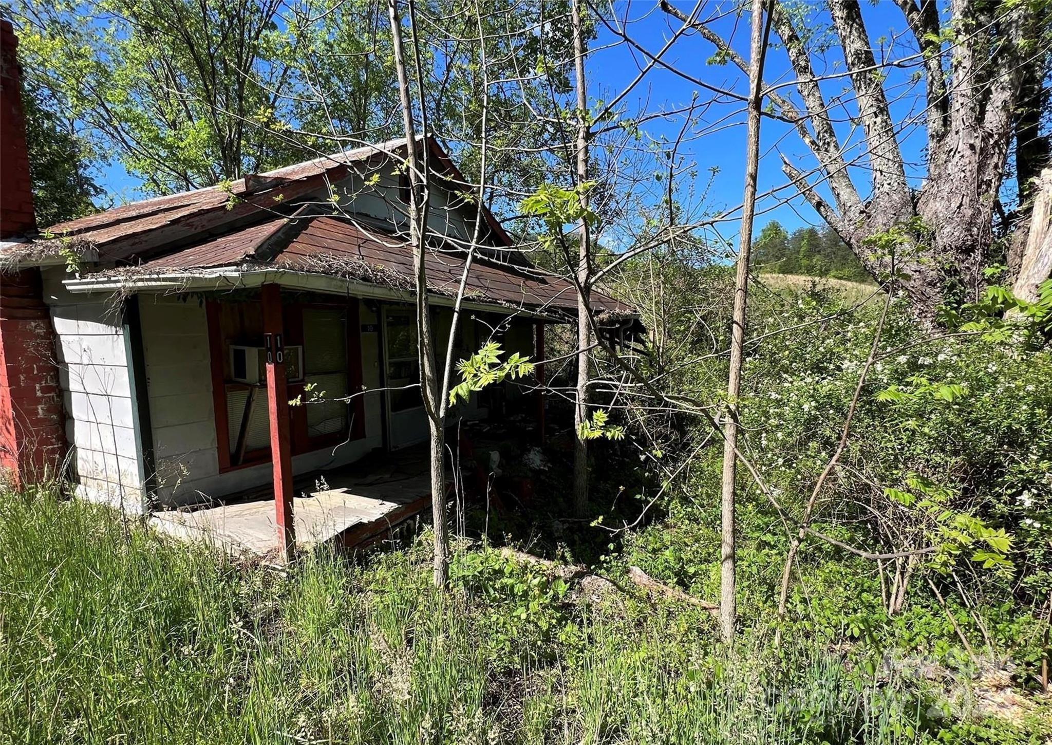 10 Cane Creek Road Property Photo 1