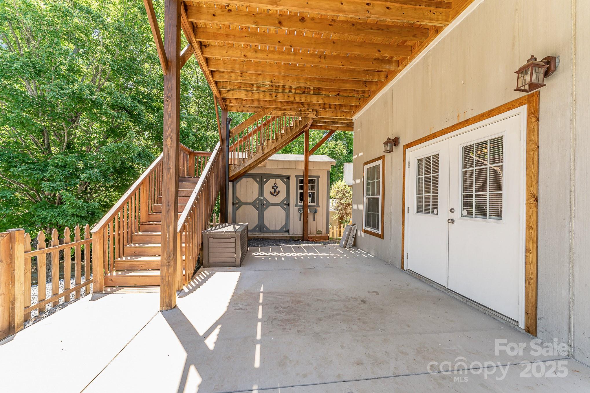 159 Badin Lake Circle Property Photo 32