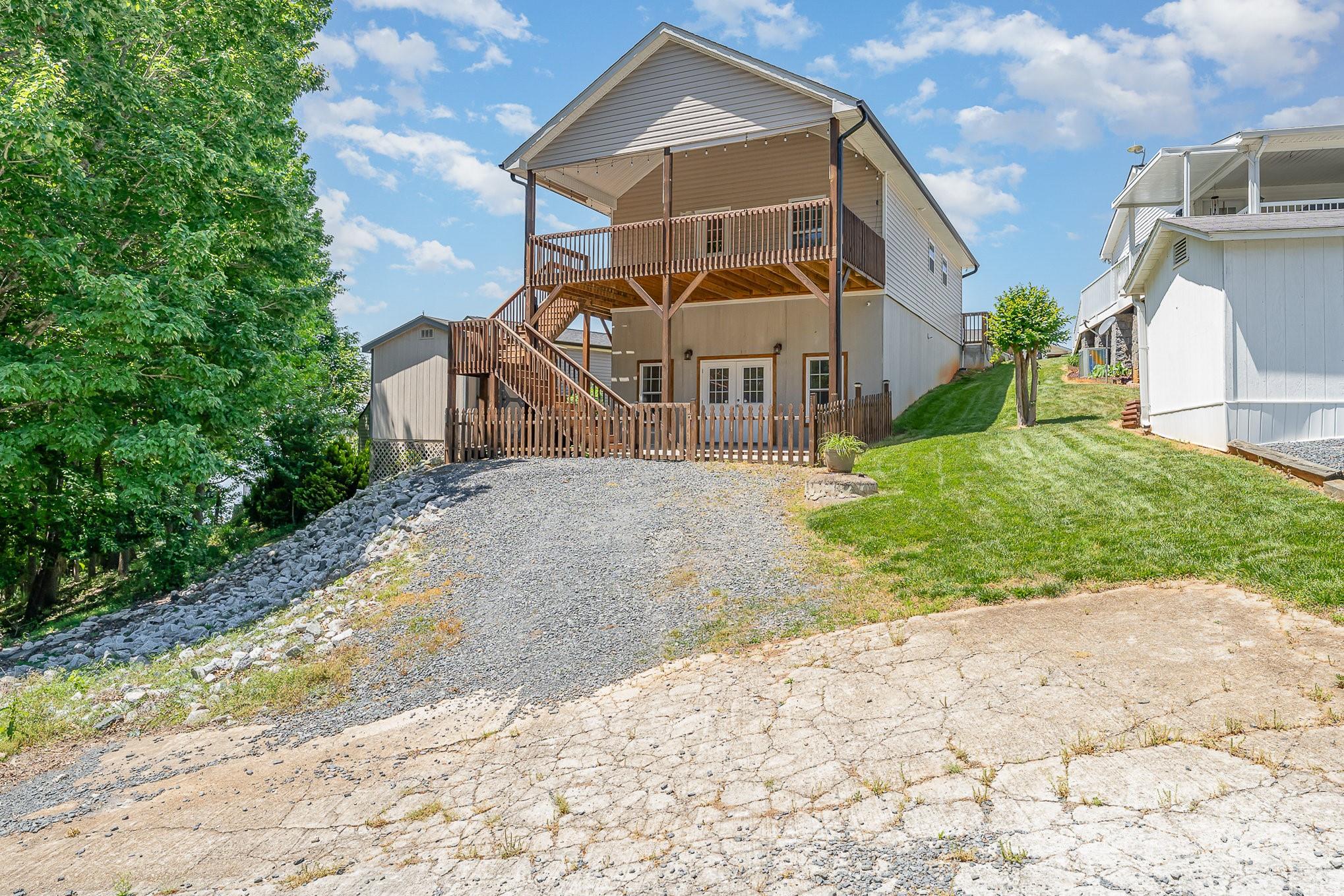 159 Badin Lake Circle Property Photo 33