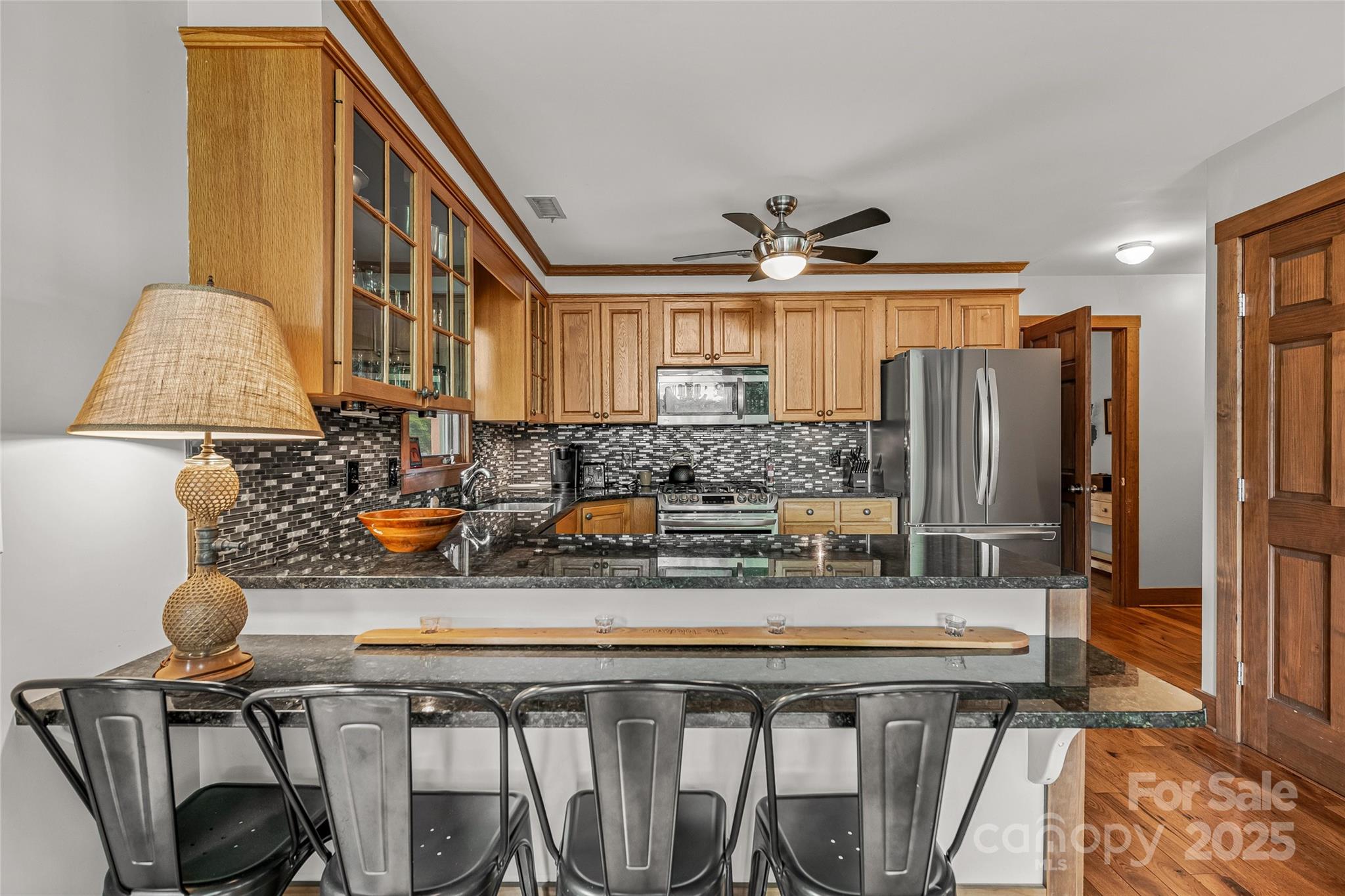 18 Hummingbird Hill Property Photo 12
