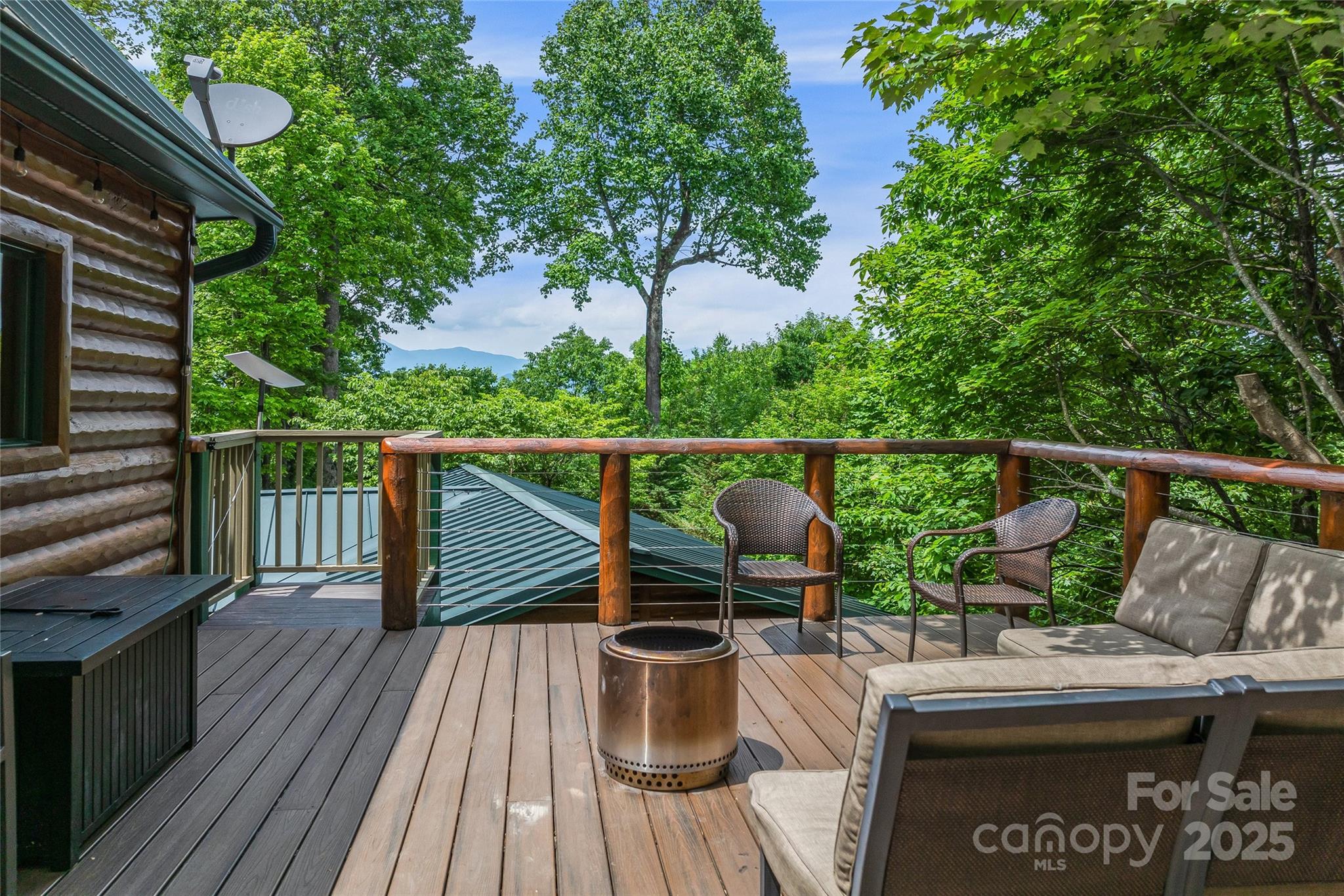 18 Hummingbird Hill Property Photo 20