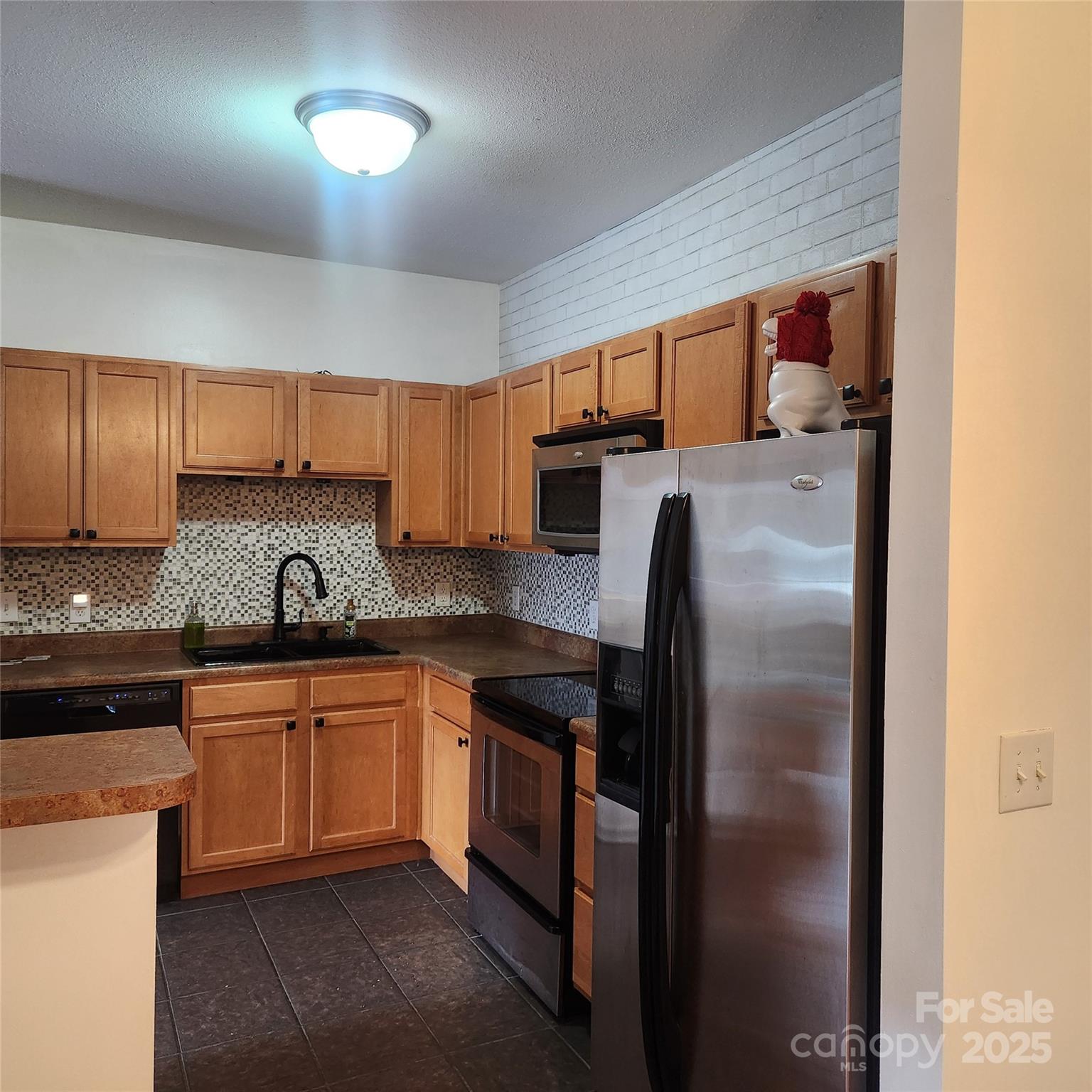 202 Brickton Village Circle 305 Property Photo 5