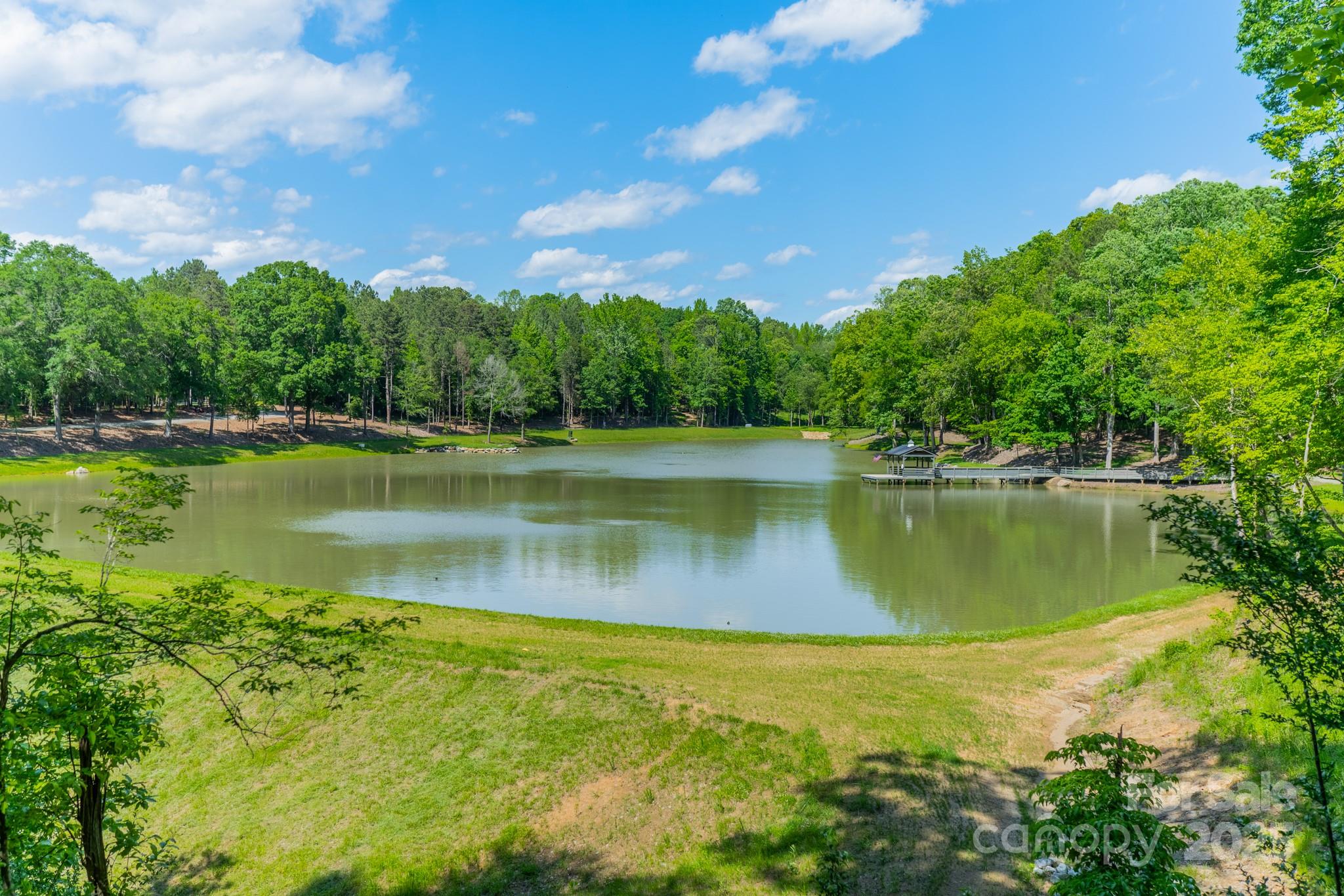 1052 Ventosa Drive Property Photo 15