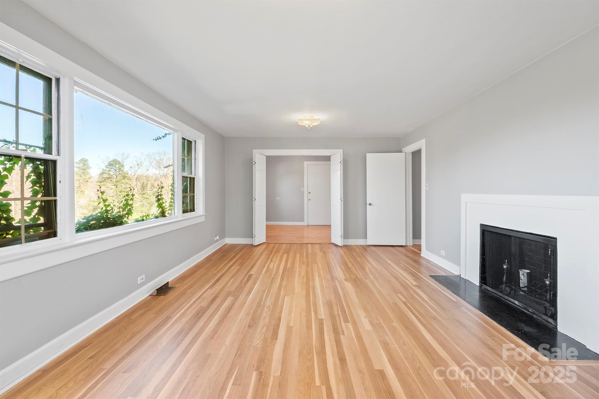 112 Bleynat Street Property Photo 8