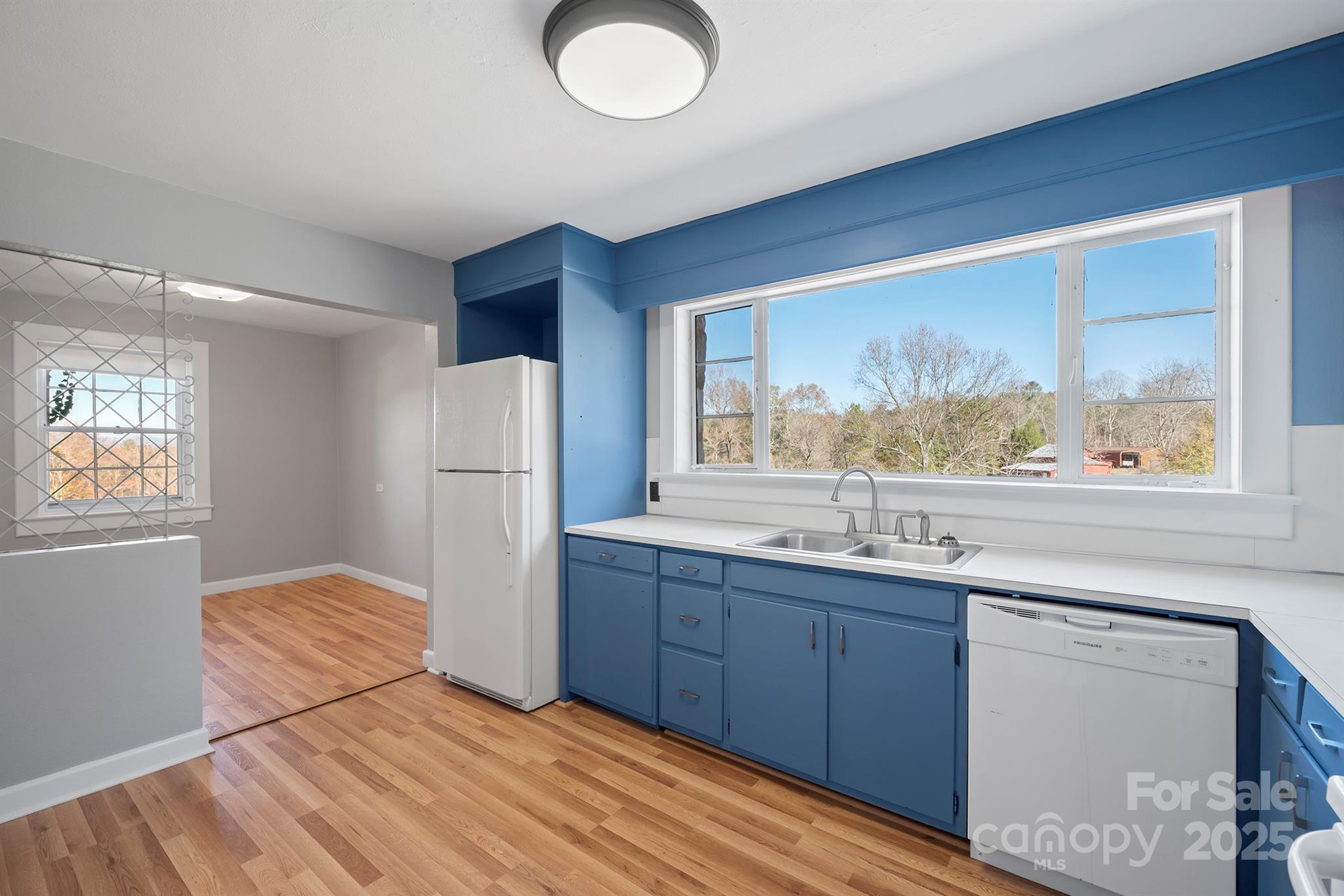 112 Bleynat Street Property Photo 14