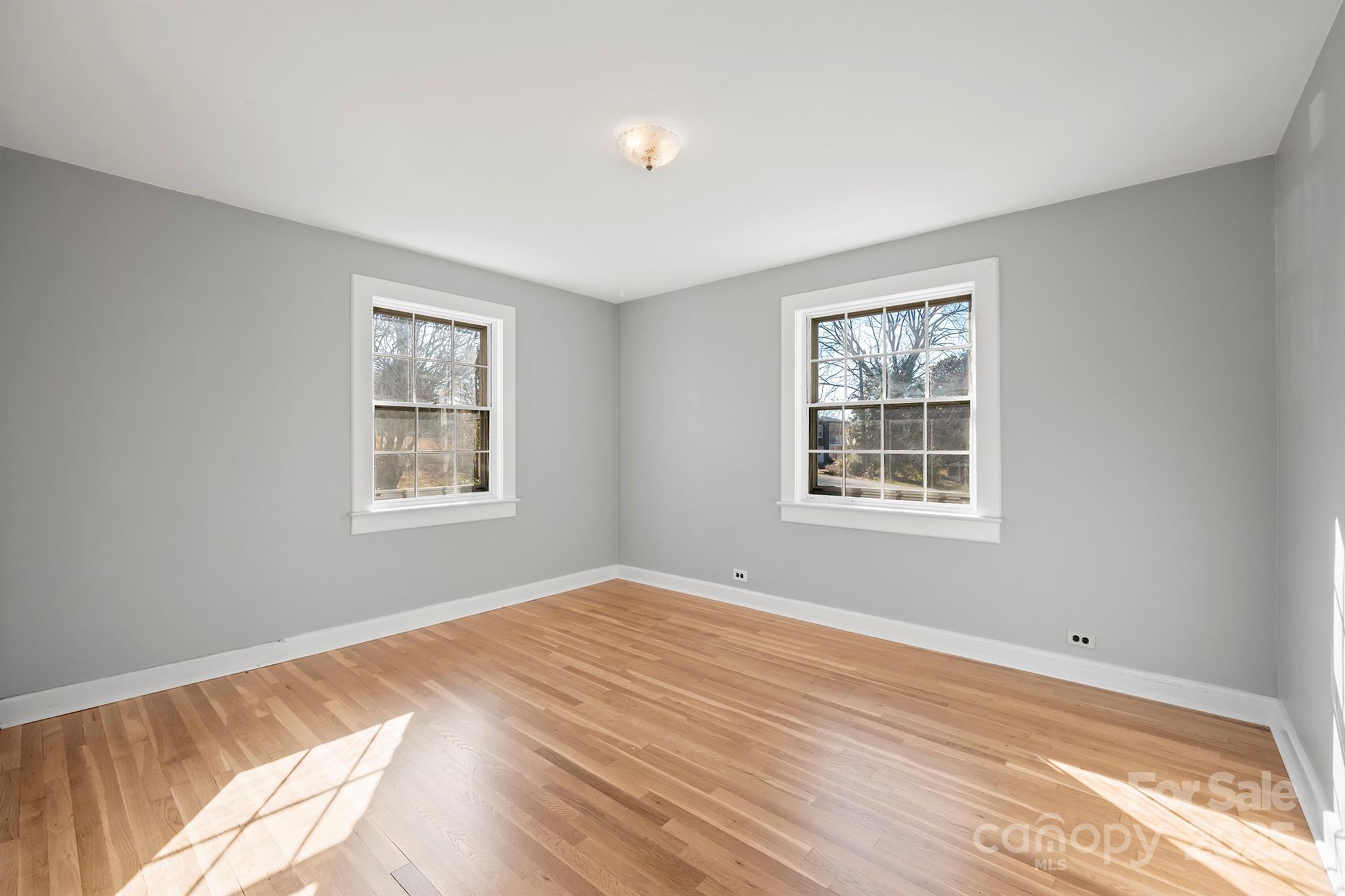 112 Bleynat Street Property Photo 18