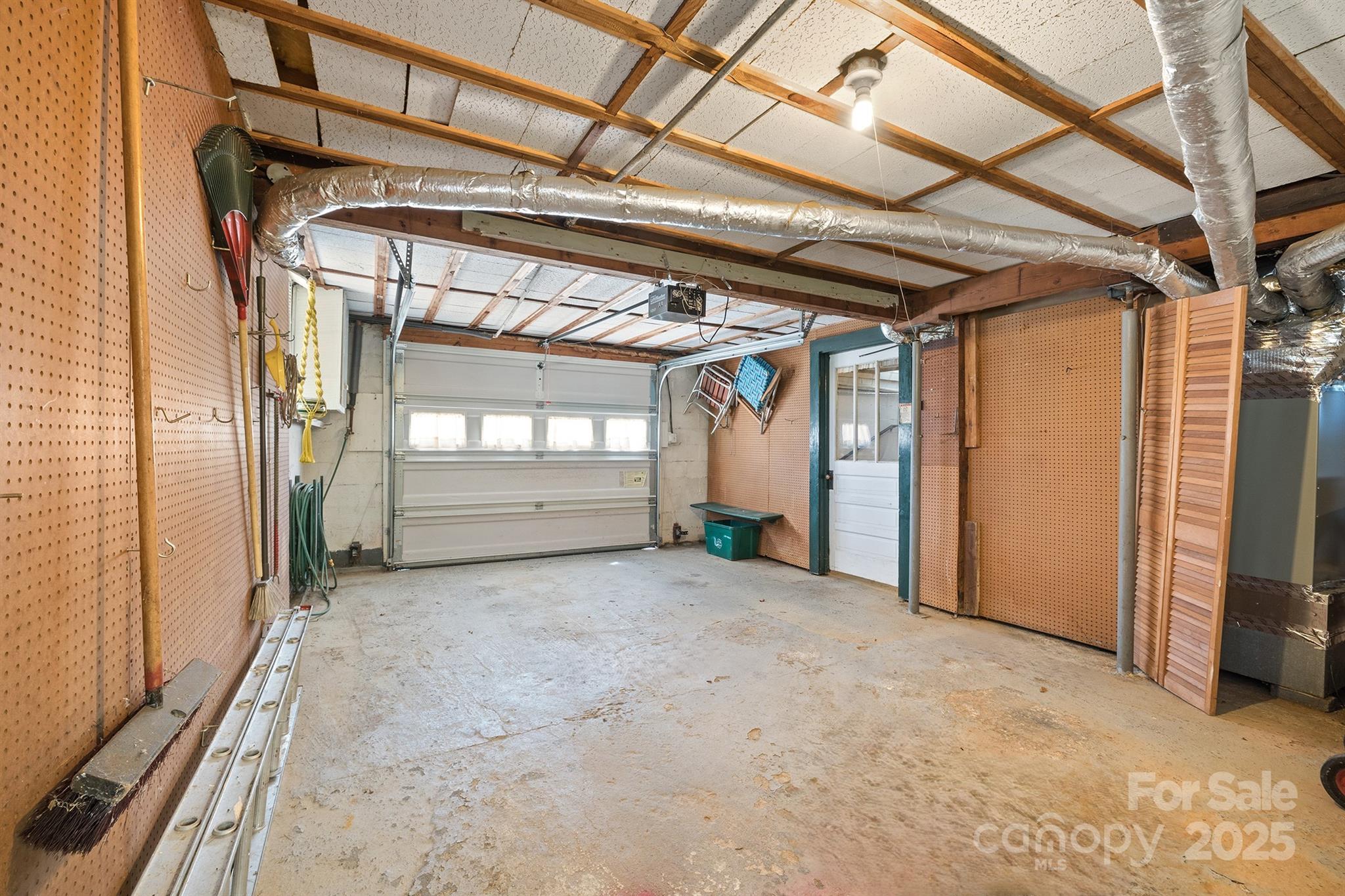 112 Bleynat Street Property Photo 41