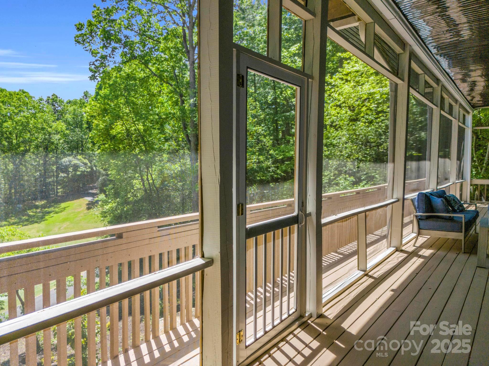 255 Gateway Drive Property Photo 33