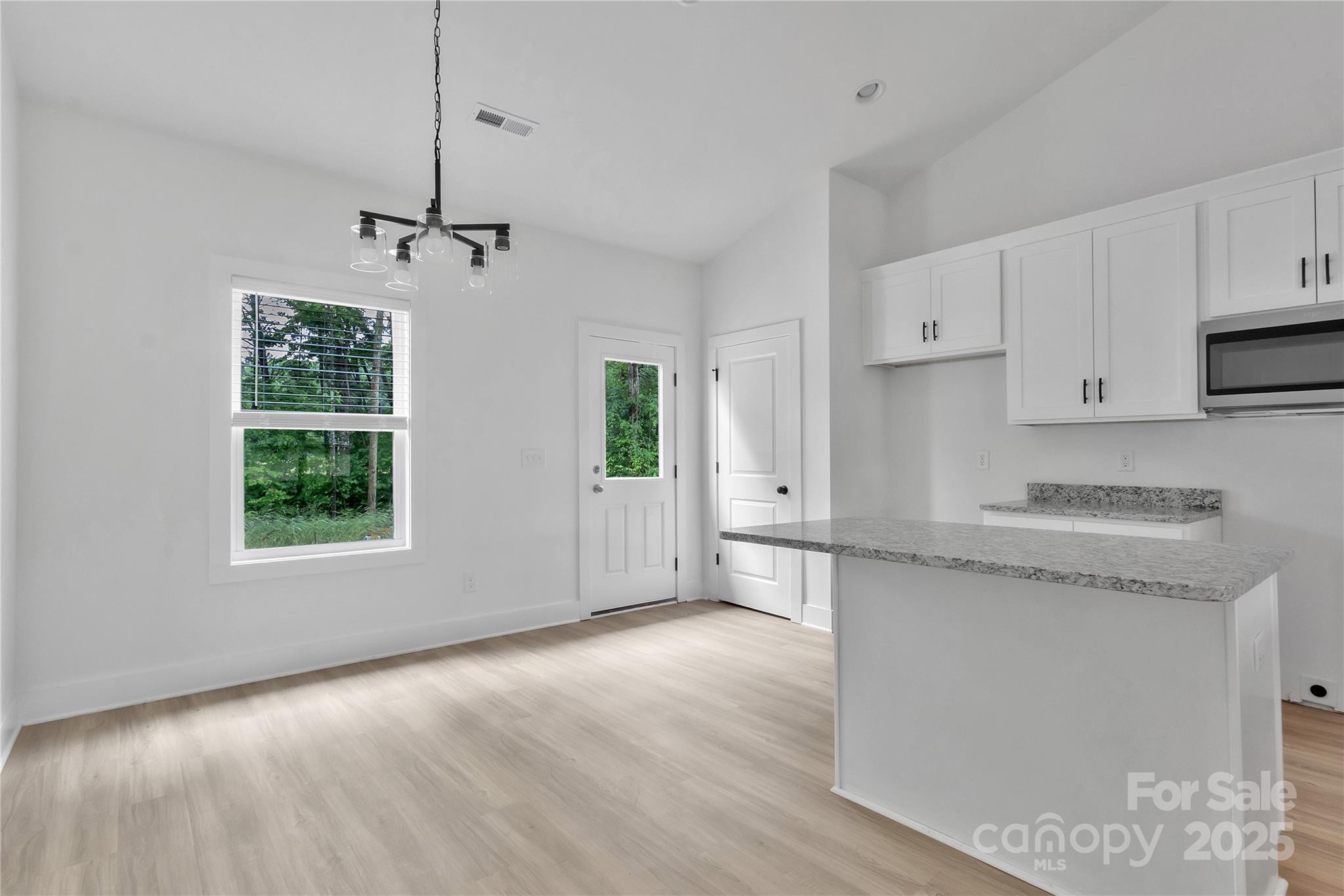 6133 Long Branch Road Property Photo 8