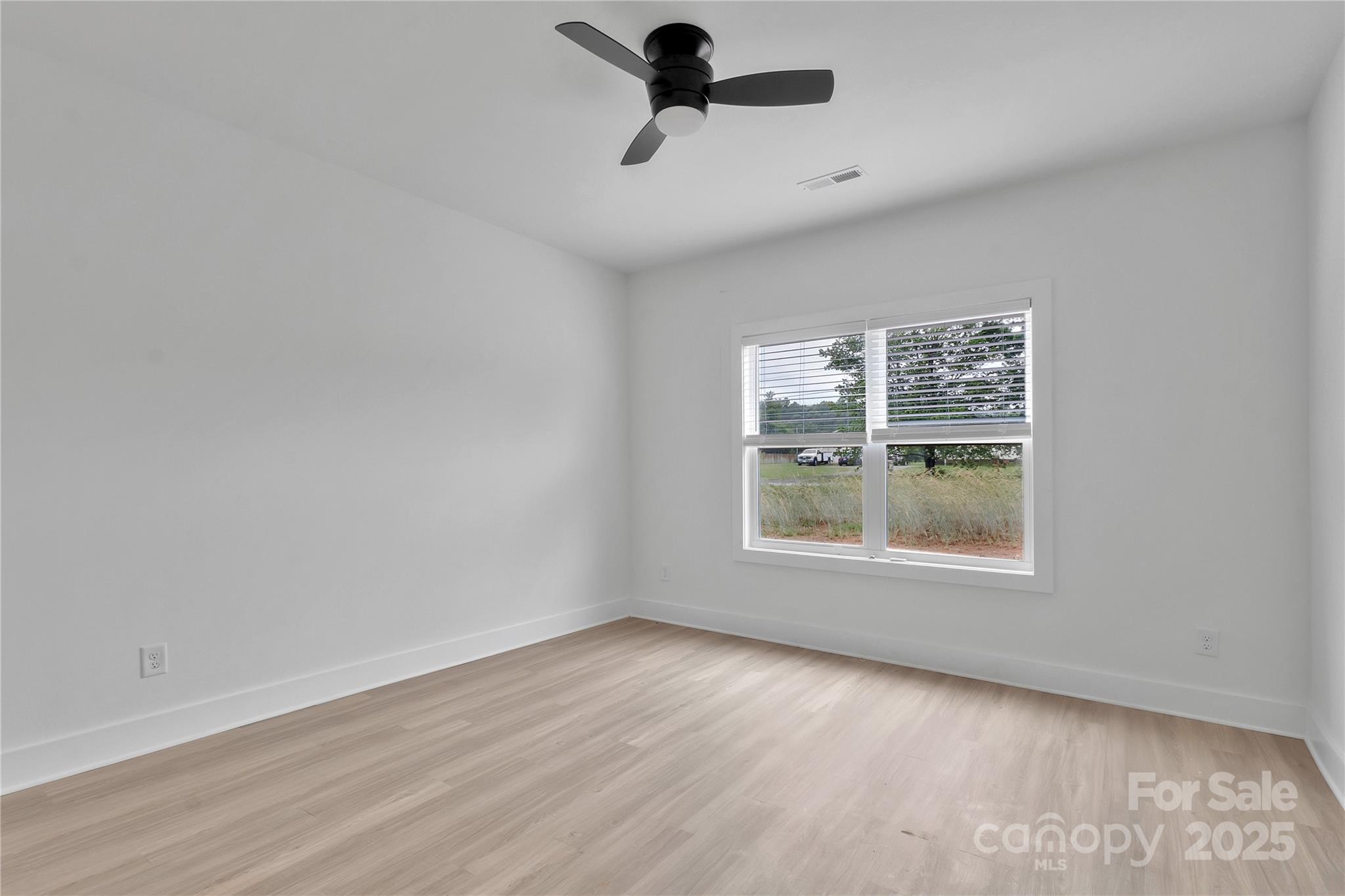 6133 Long Branch Road Property Photo 13