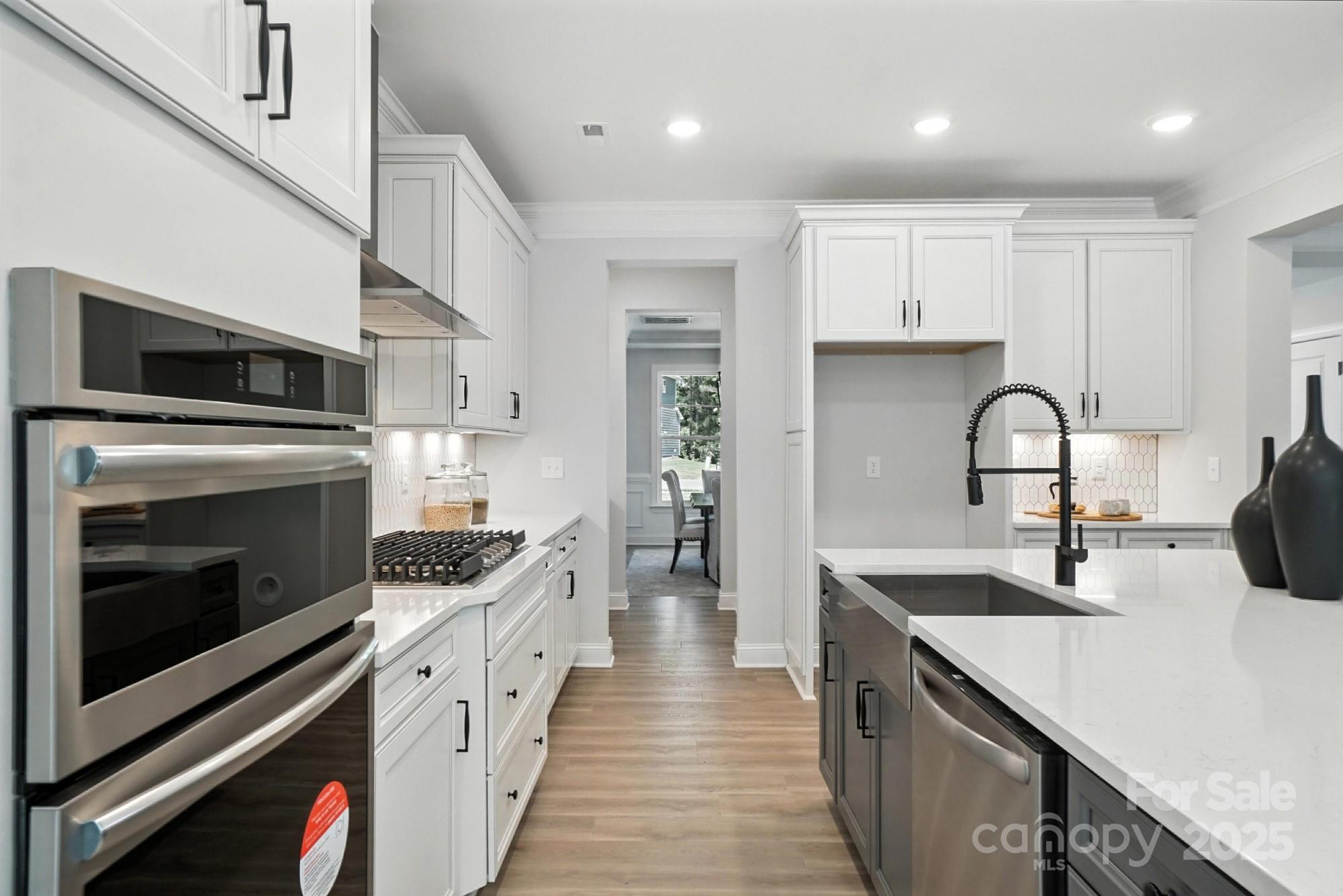 2016 Cedar Falls Drive 7 Property Photo 11