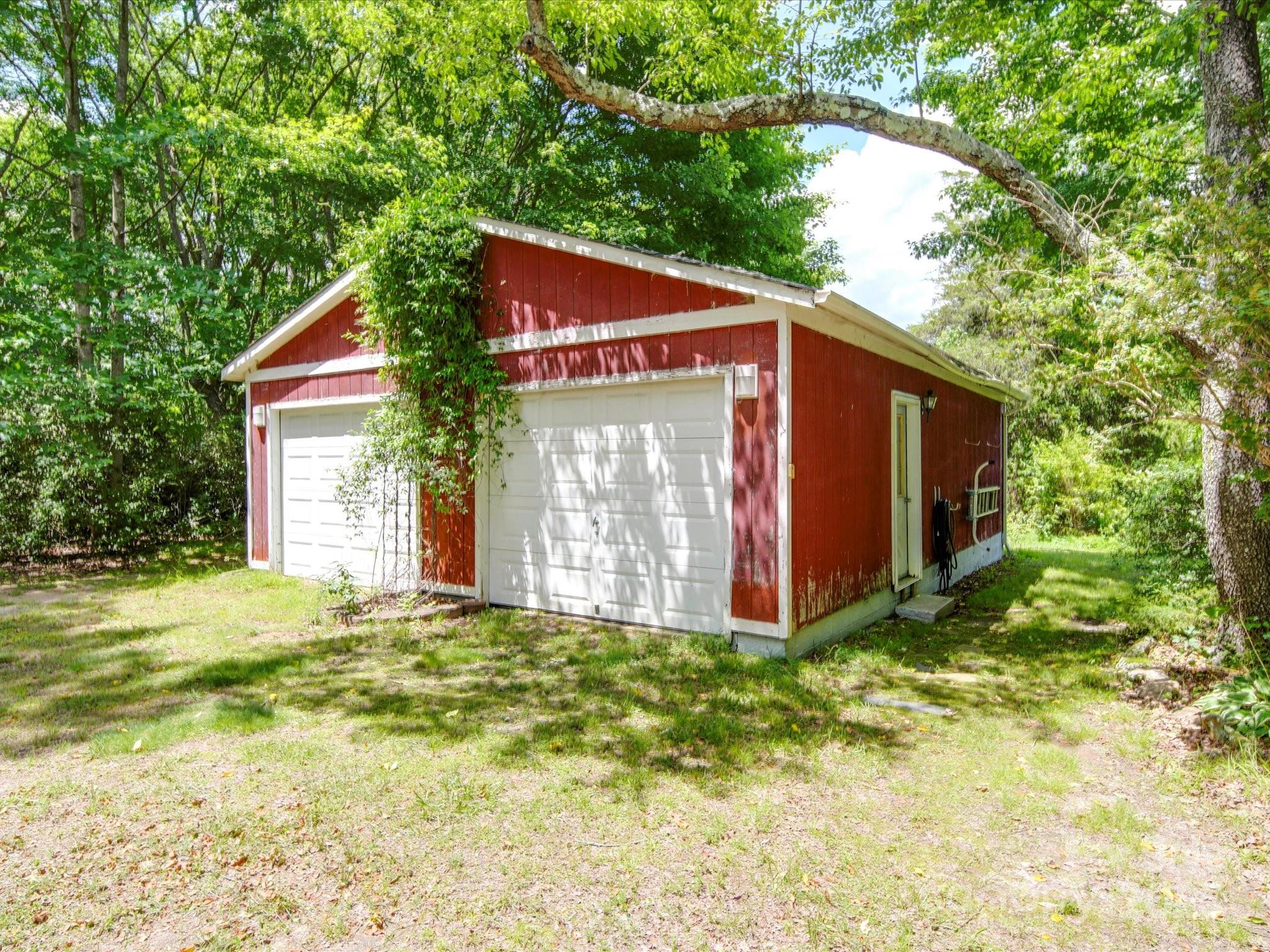 5237 Nc Highway 90 E Highway Property Photo 34