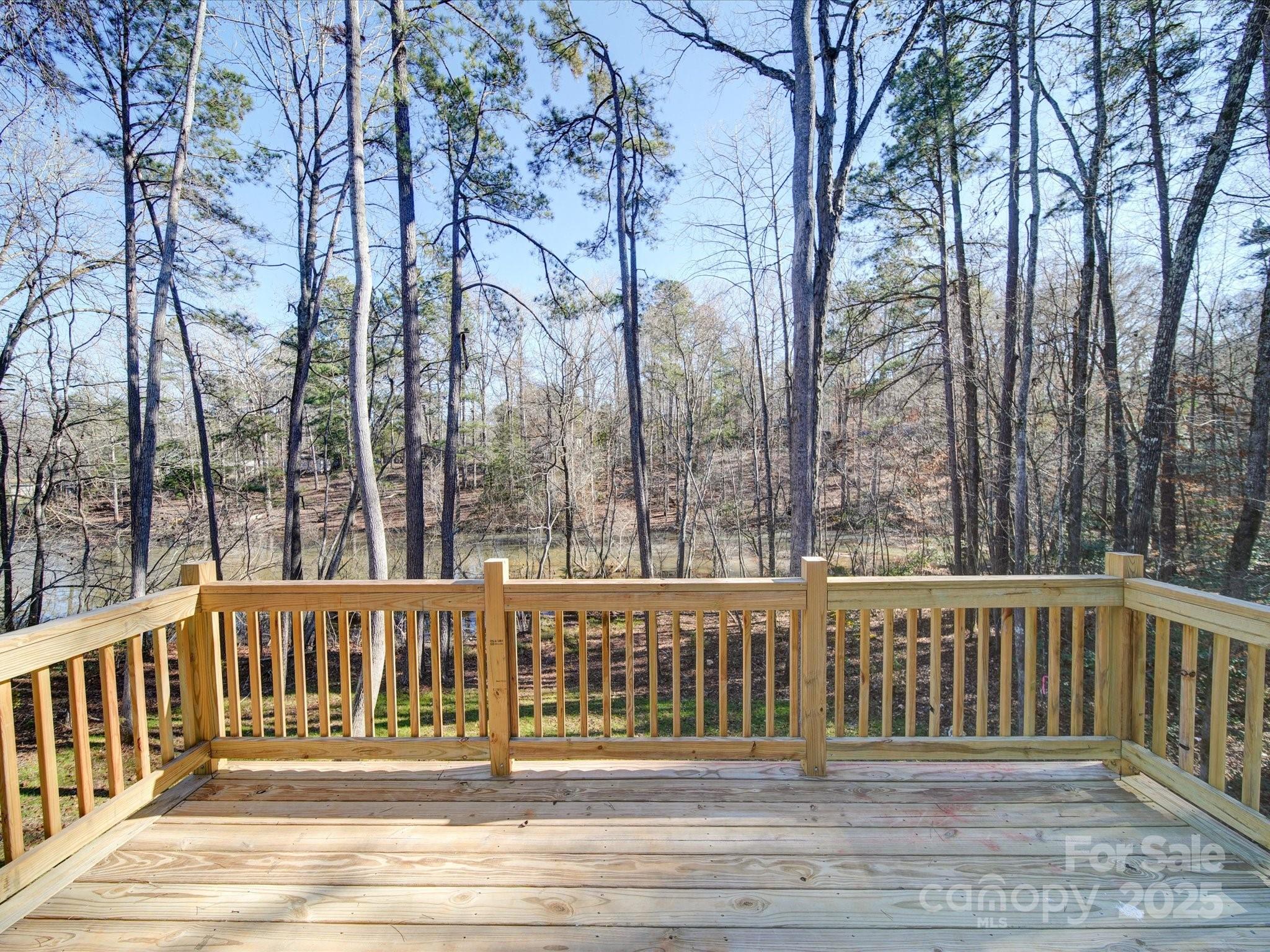 248 Pioneer Drive 990 Property Photo 21