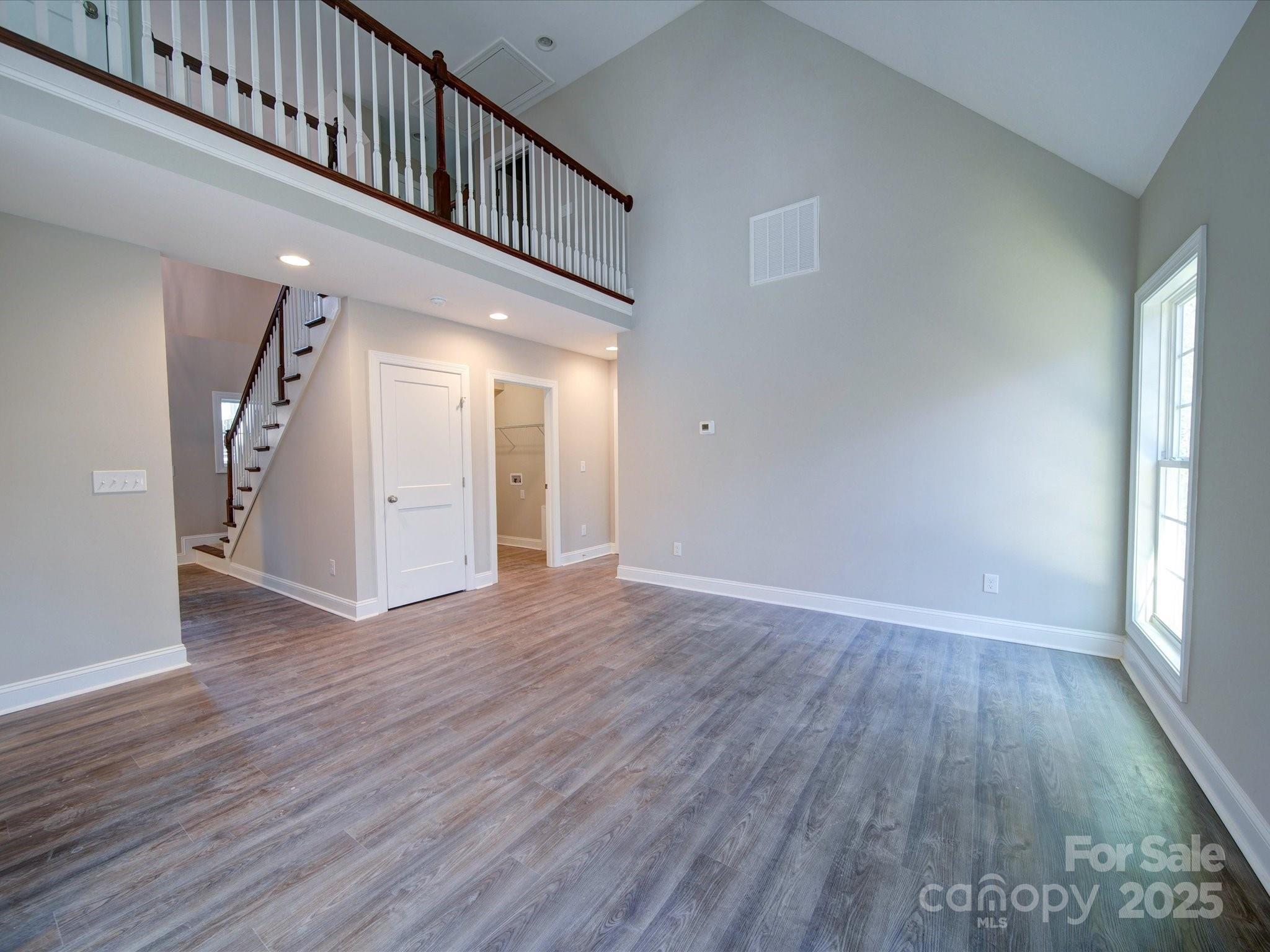 248 Pioneer Drive 990 Property Photo 32