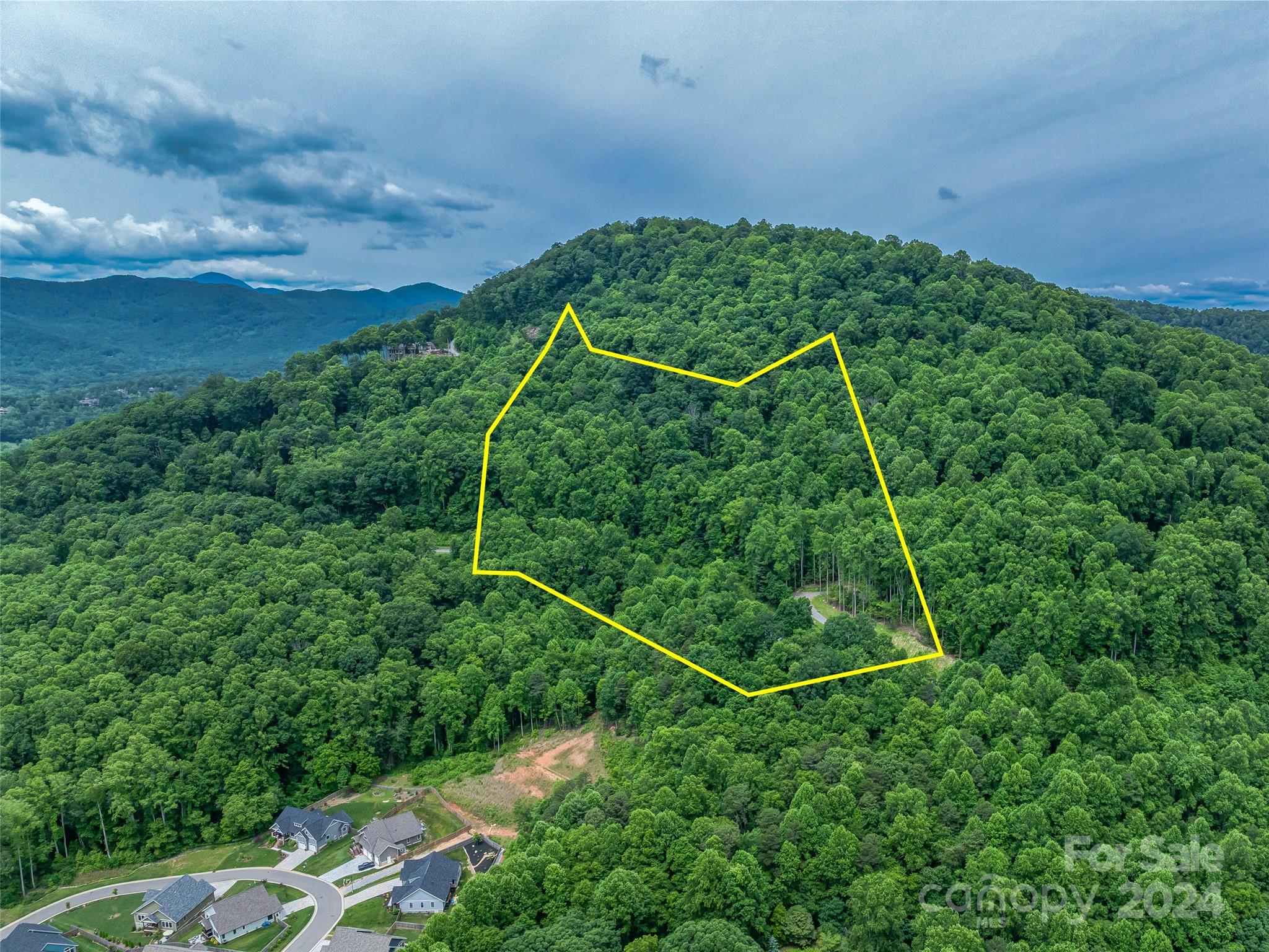 99999 Cliffsridge Parkway Property Photo 3