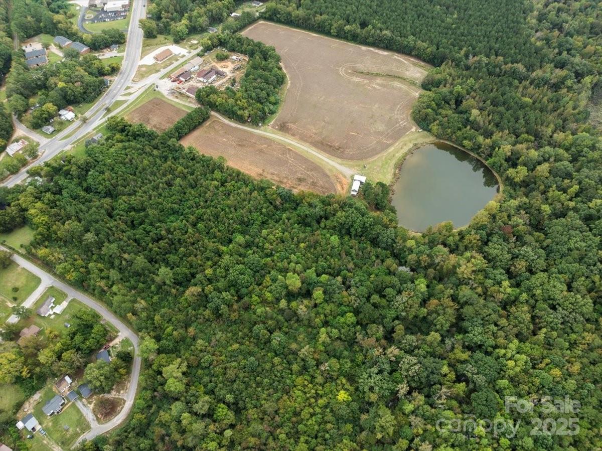 612&614 East Boulevard Property Photo 6